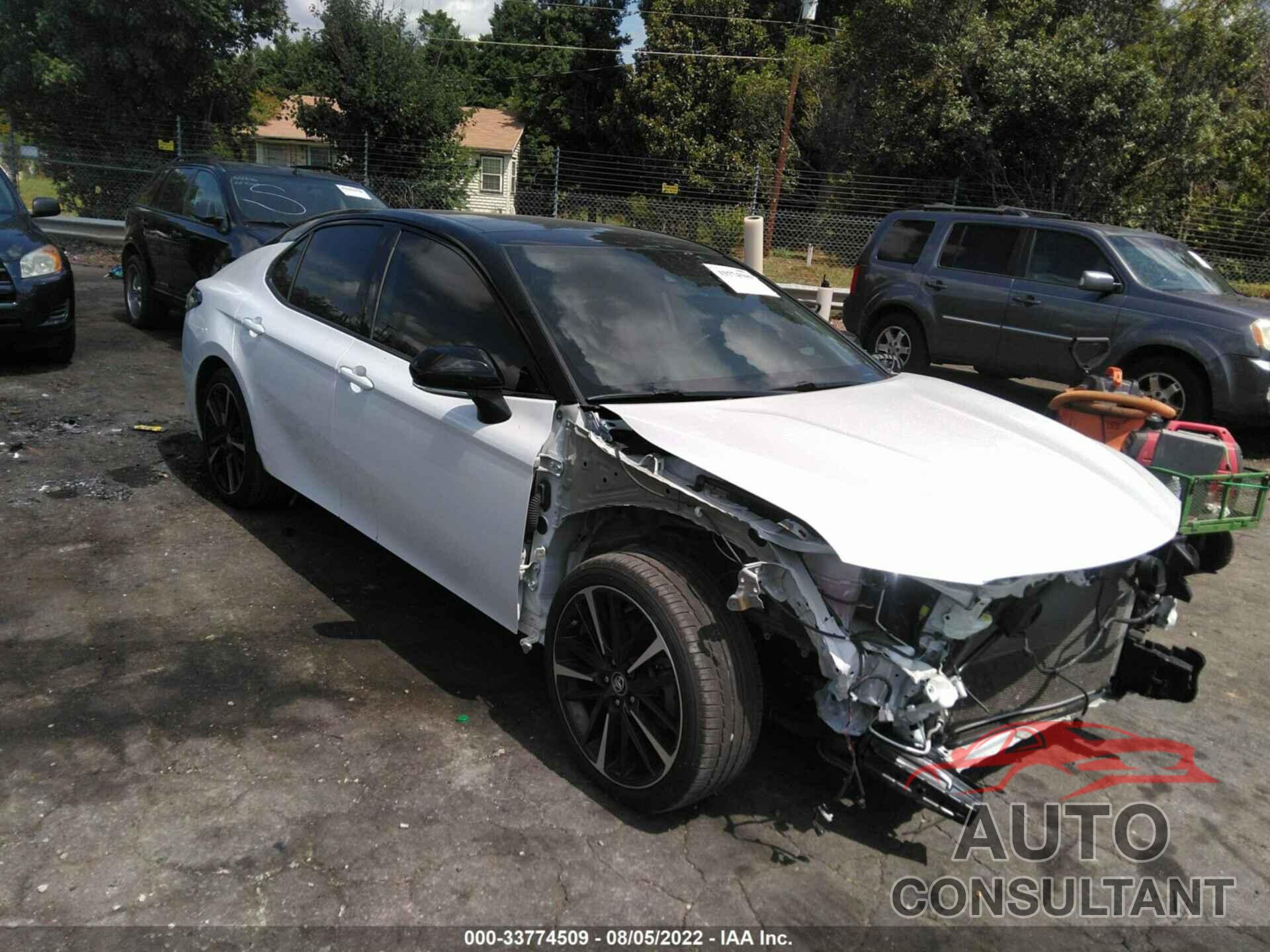 TOYOTA CAMRY 2019 - 4T1B61HK6KU280534