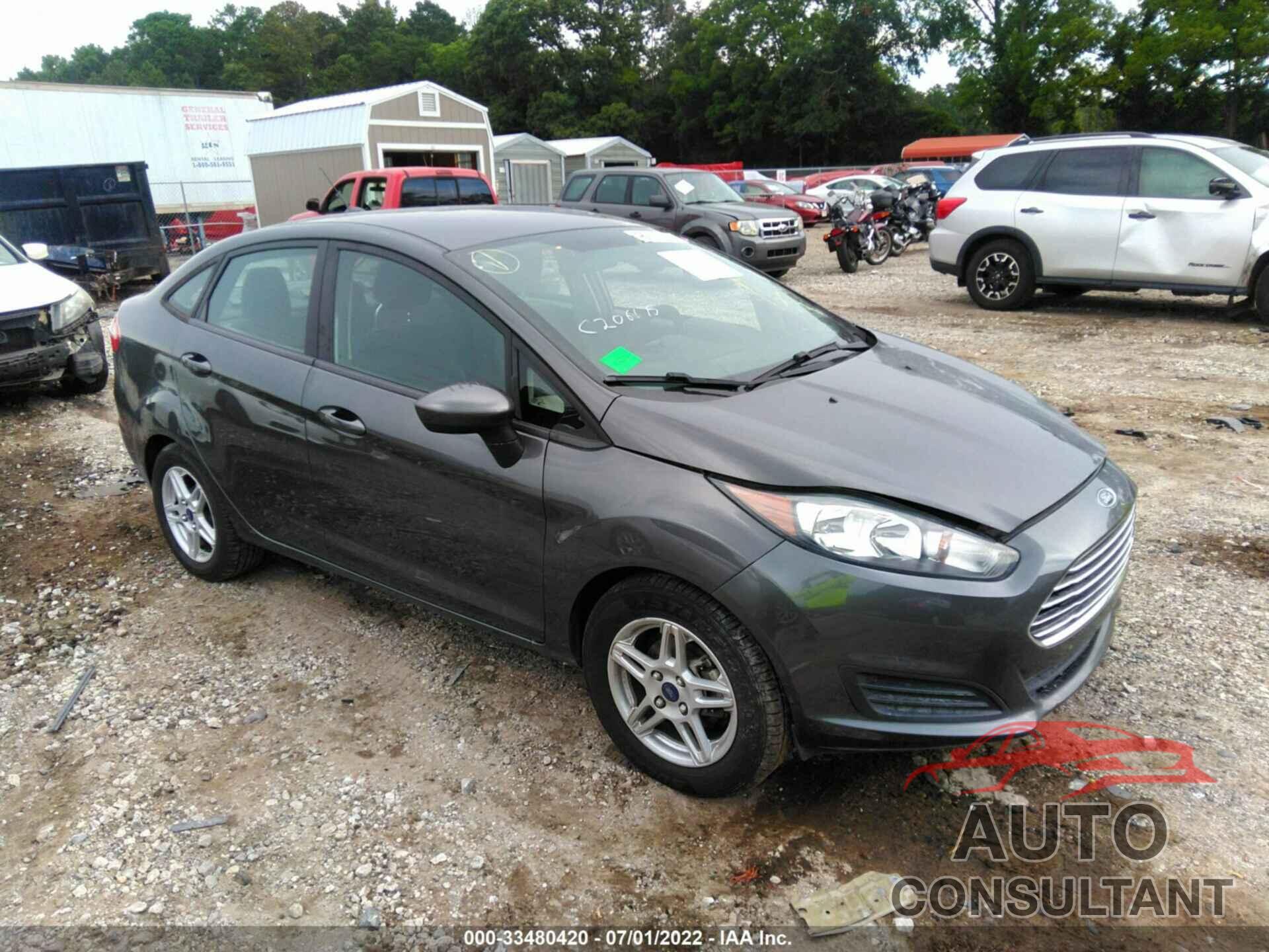 FORD FIESTA 2018 - 3FADP4BJ1JM100171