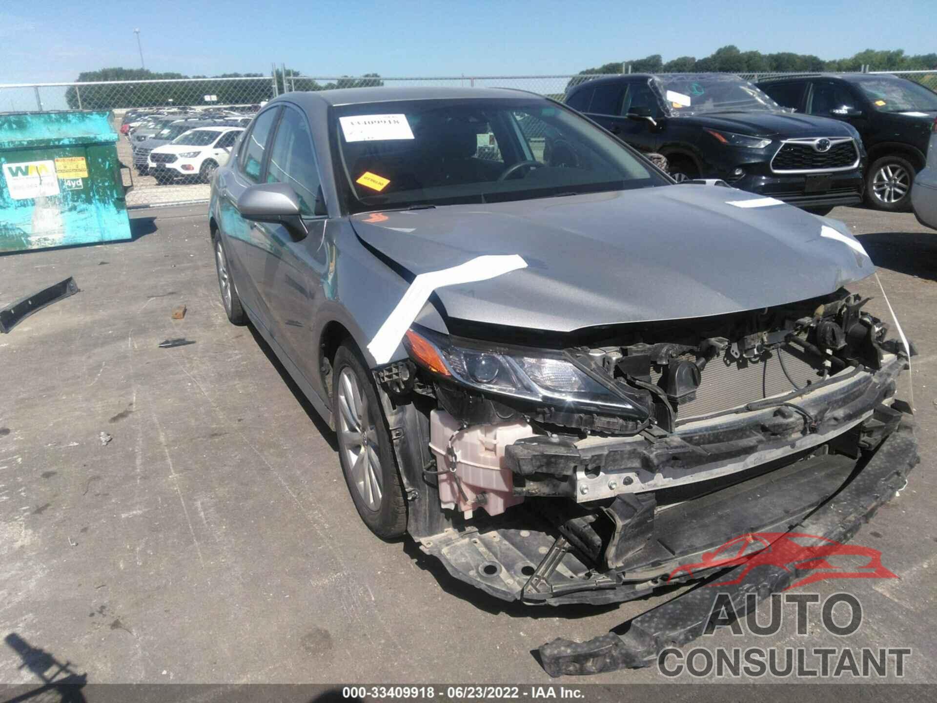 TOYOTA CAMRY 2019 - 4T1B11HK1KU181800