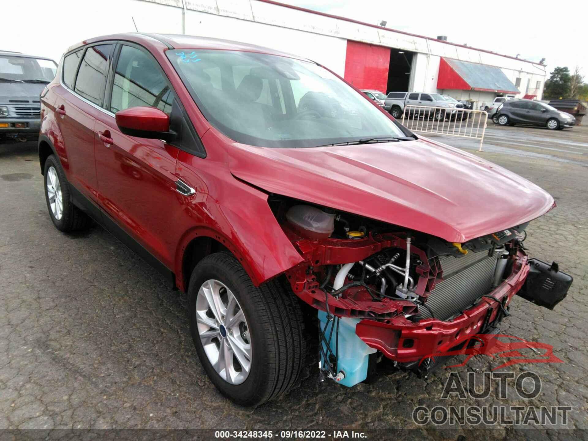 FORD ESCAPE 2019 - 1FMCU9GD2KUC55819