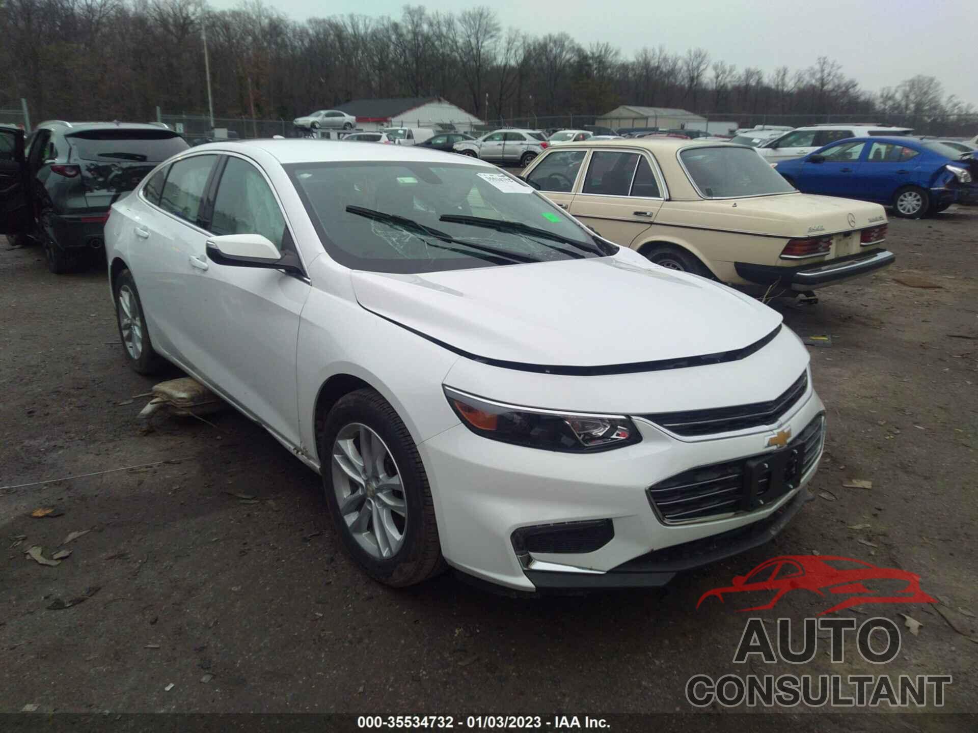 CHEVROLET MALIBU 2018 - 1G1ZD5ST8JF175474