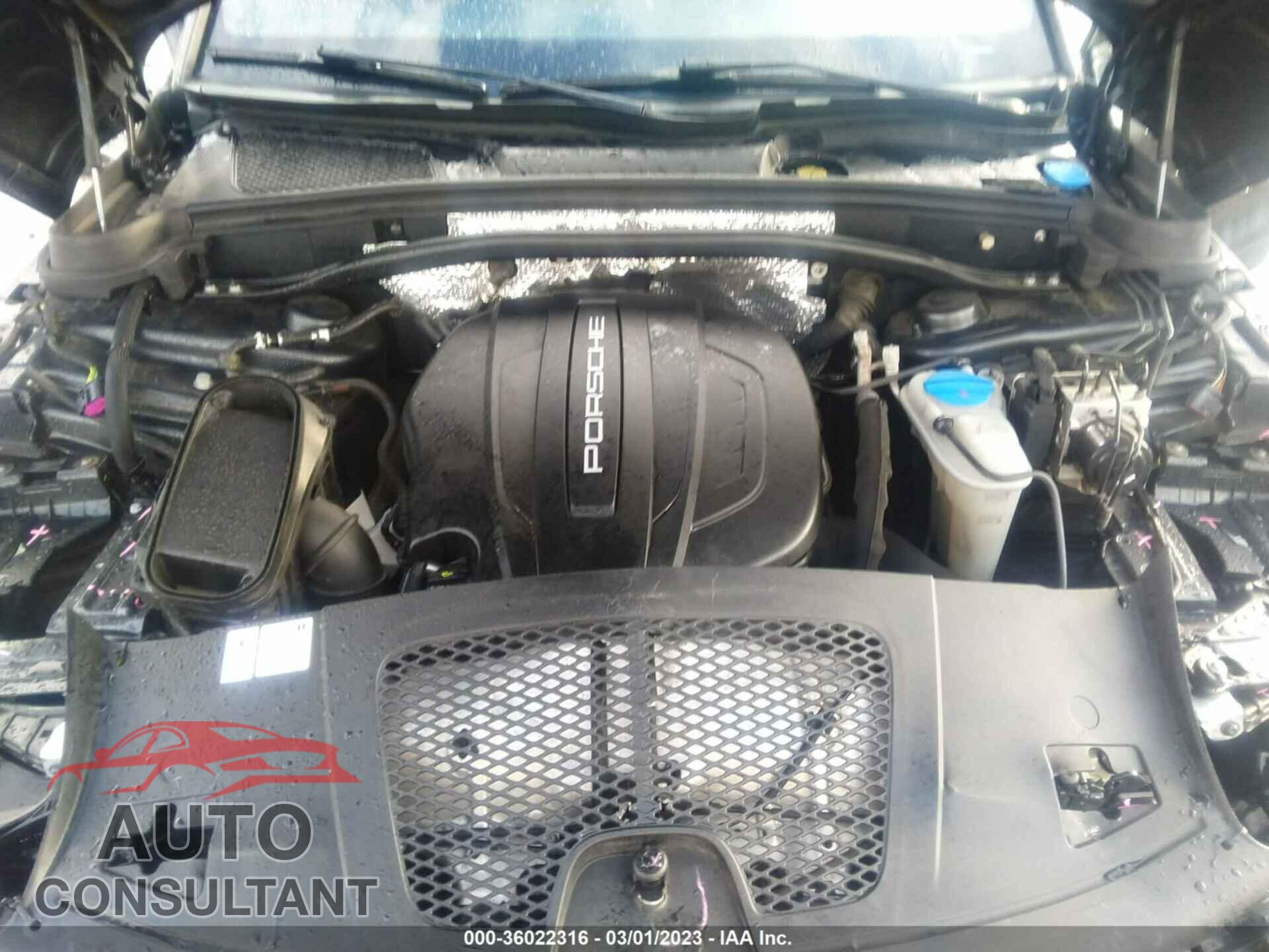 PORSCHE MACAN 2018 - WP1AA2A59JLB05528