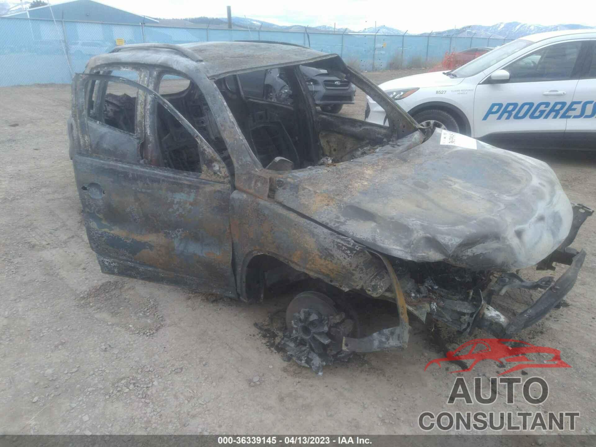 VOLKSWAGEN TIGUAN LIMITED 2018 - WVGBV7AXXJK002841