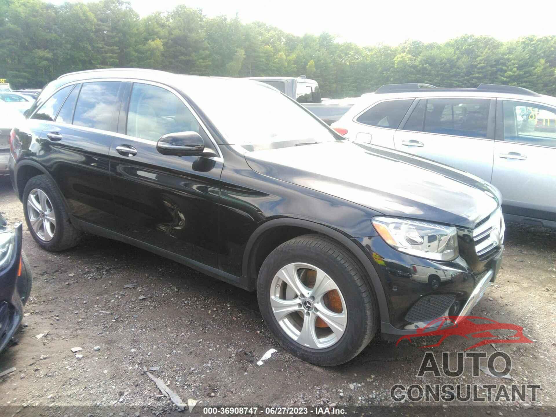 MERCEDES-BENZ GLC 300 2017 - WDC0G4KB5HF230086