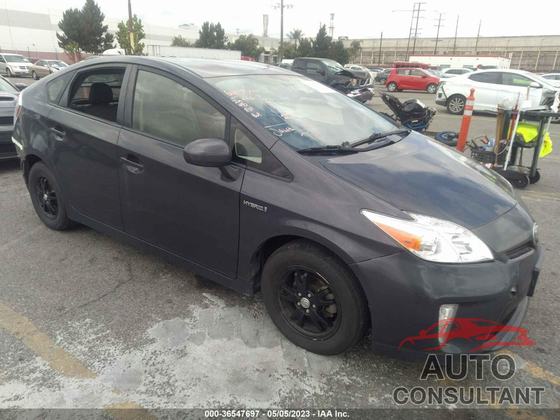 TOYOTA PRIUS 2015 - JTDKN3DUXF0466987