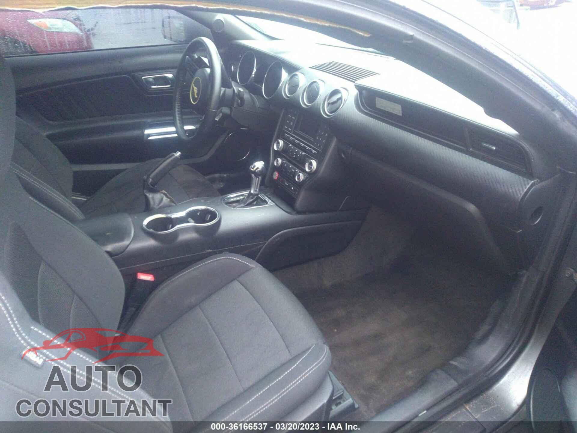 FORD MUSTANG 2017 - 1FA6P8AM1H5266461