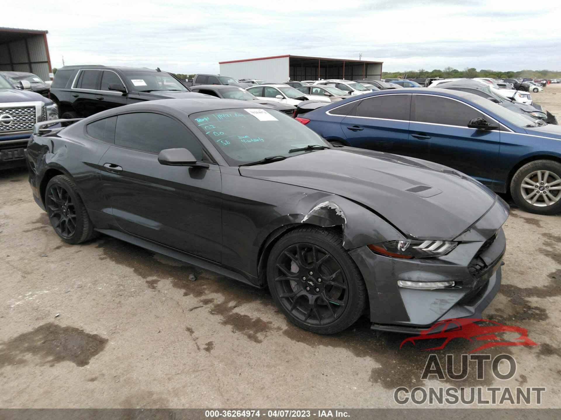 FORD MUSTANG 2018 - 1FA6P8TH6J5142143