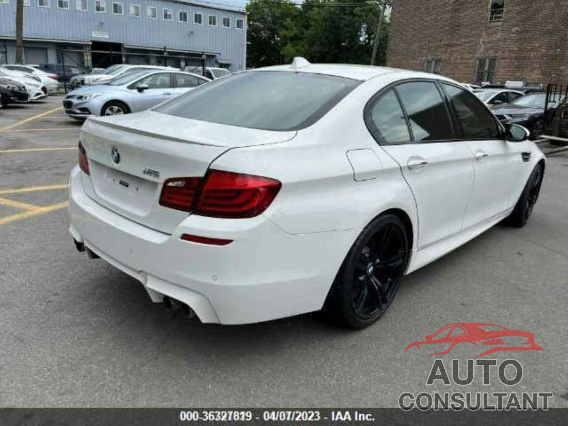 BMW M5 2013 - WBSFV9C52DD097040