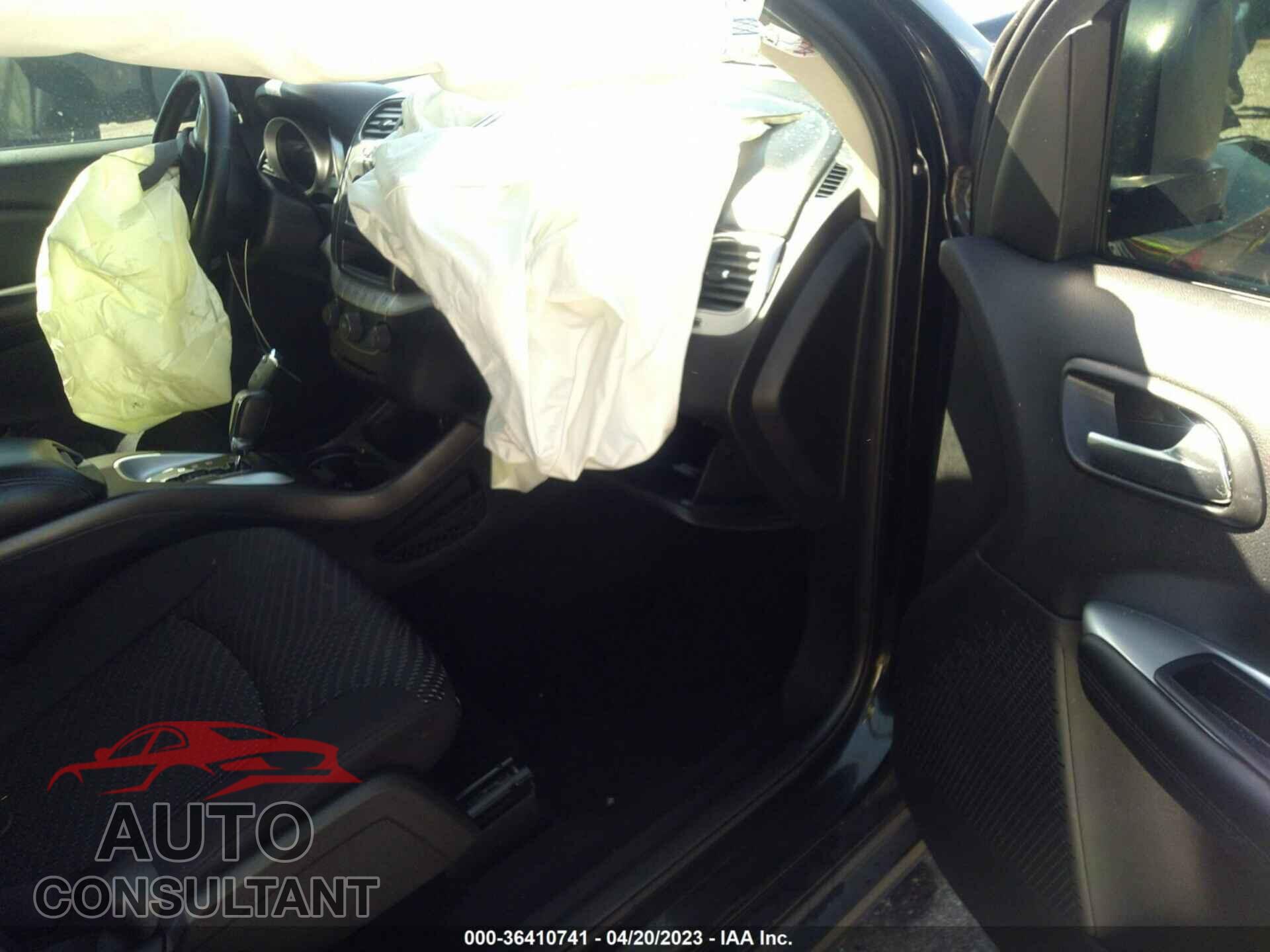 DODGE JOURNEY 2018 - 3C4PDCAB7JT363579