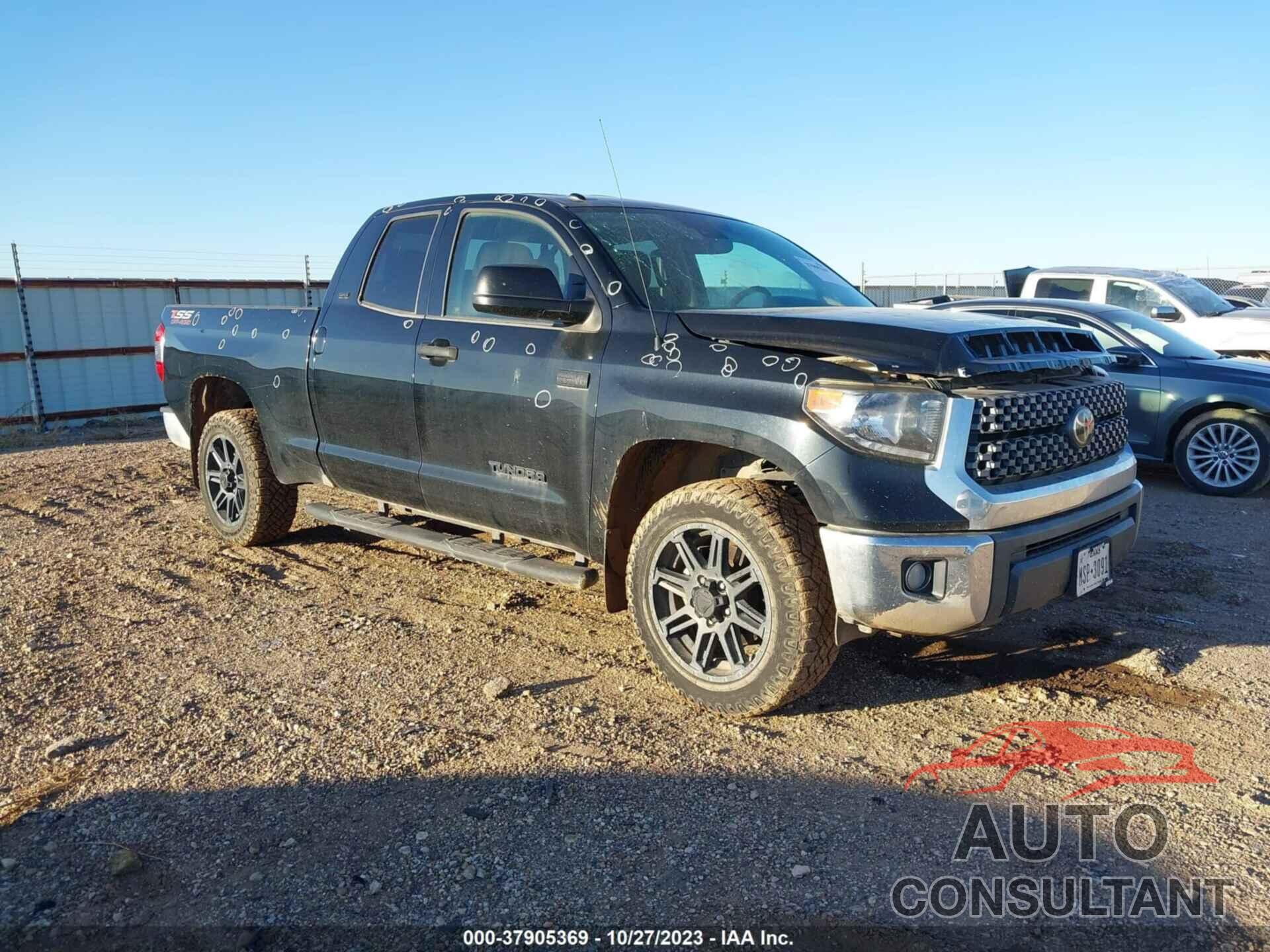 TOYOTA TUNDRA 2019 - 5TFUW5F12KX837548