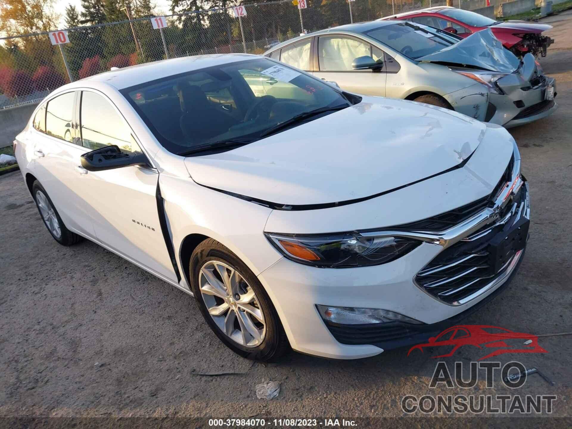CHEVROLET MALIBU 2022 - 1G1ZD5ST6NF155875