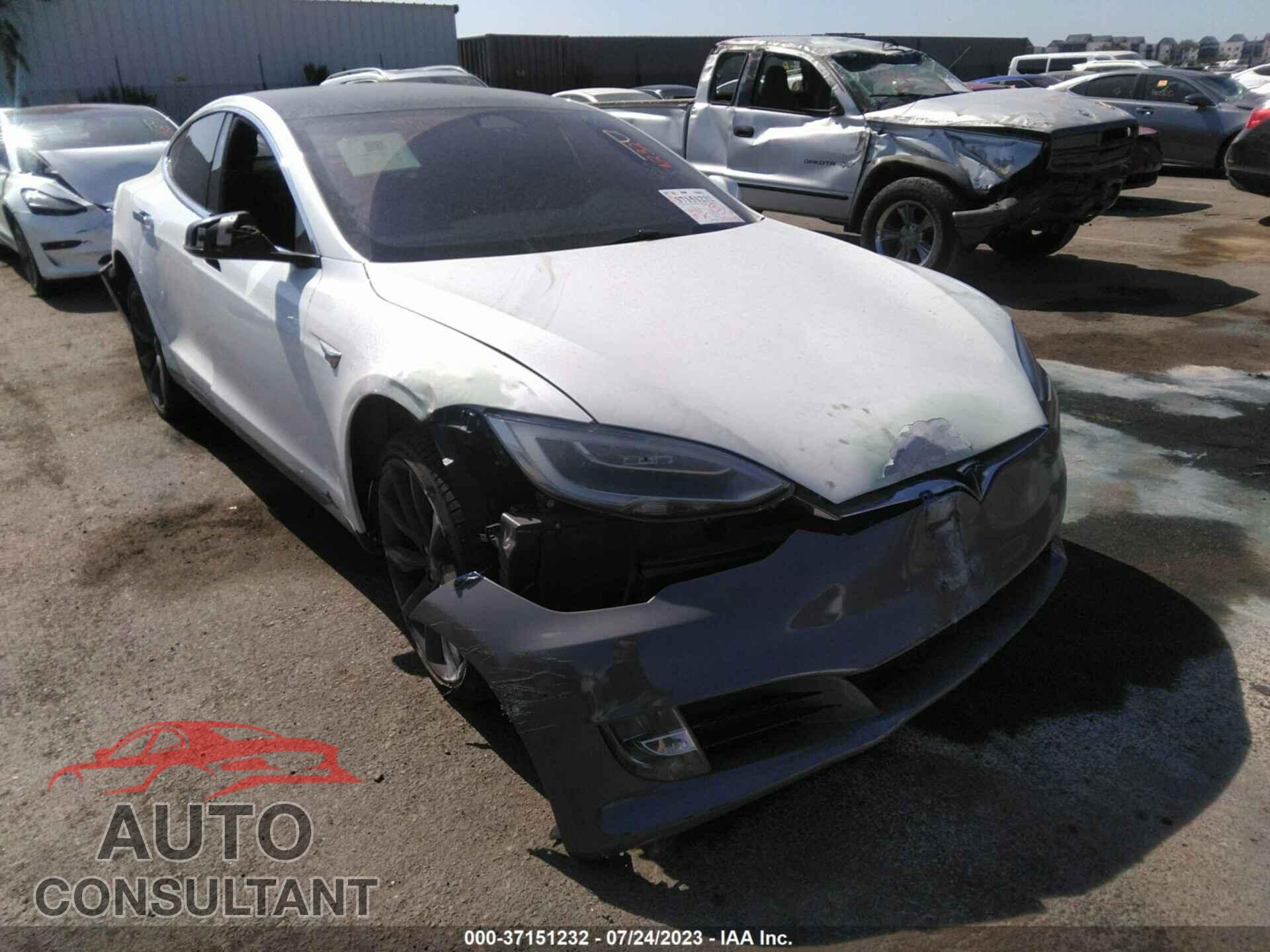 TESLA MODEL S 2018 - 5YJSA1E24JF260426
