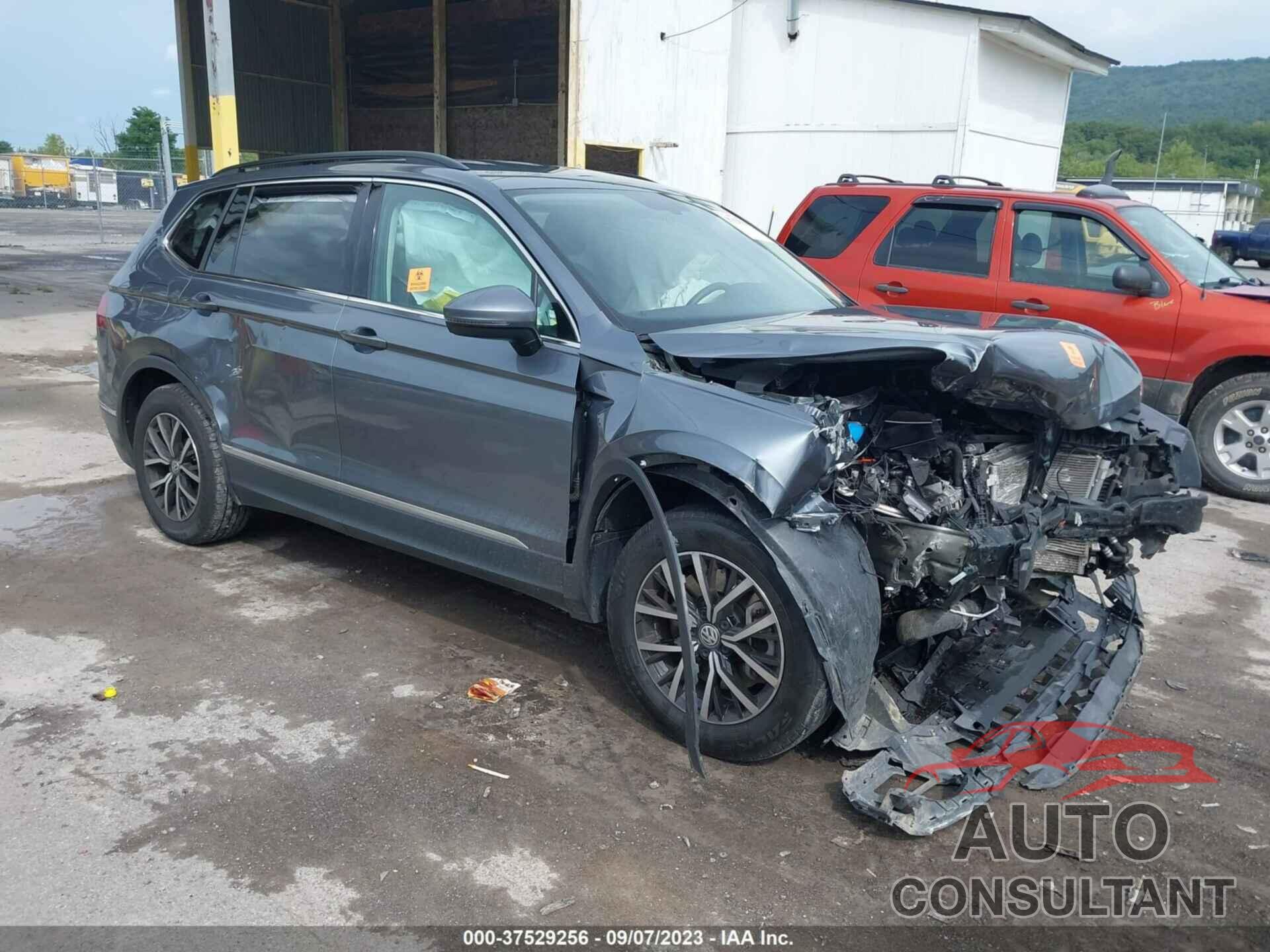 VOLKSWAGEN TIGUAN 2021 - 3VV3B7AX4MM006898