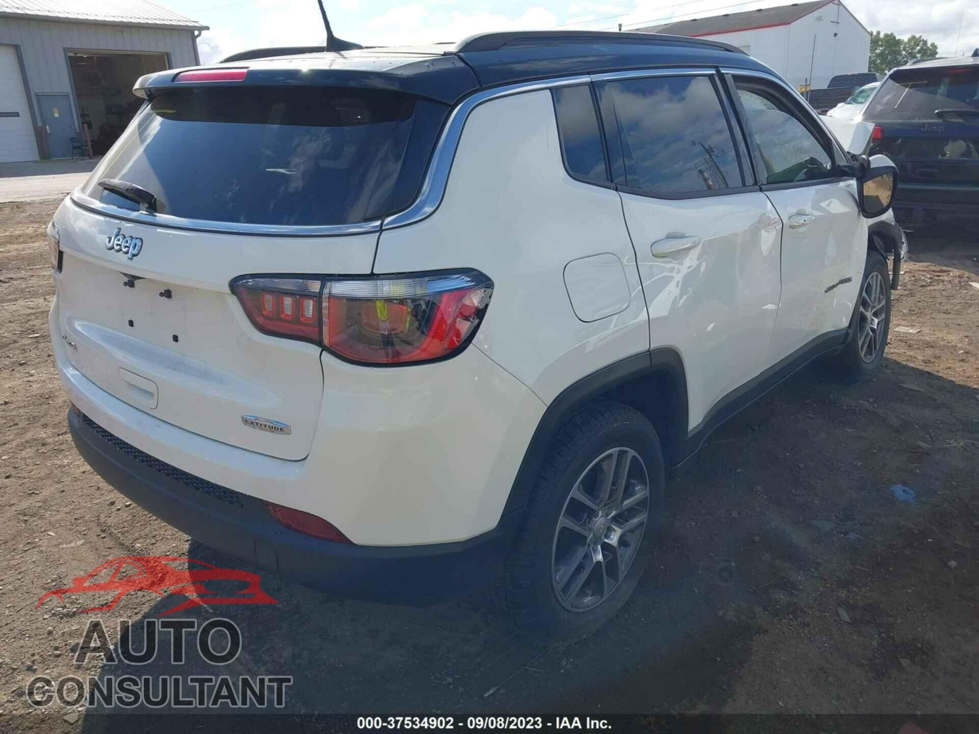 JEEP COMPASS 2018 - 3C4NJDBB8JT179045