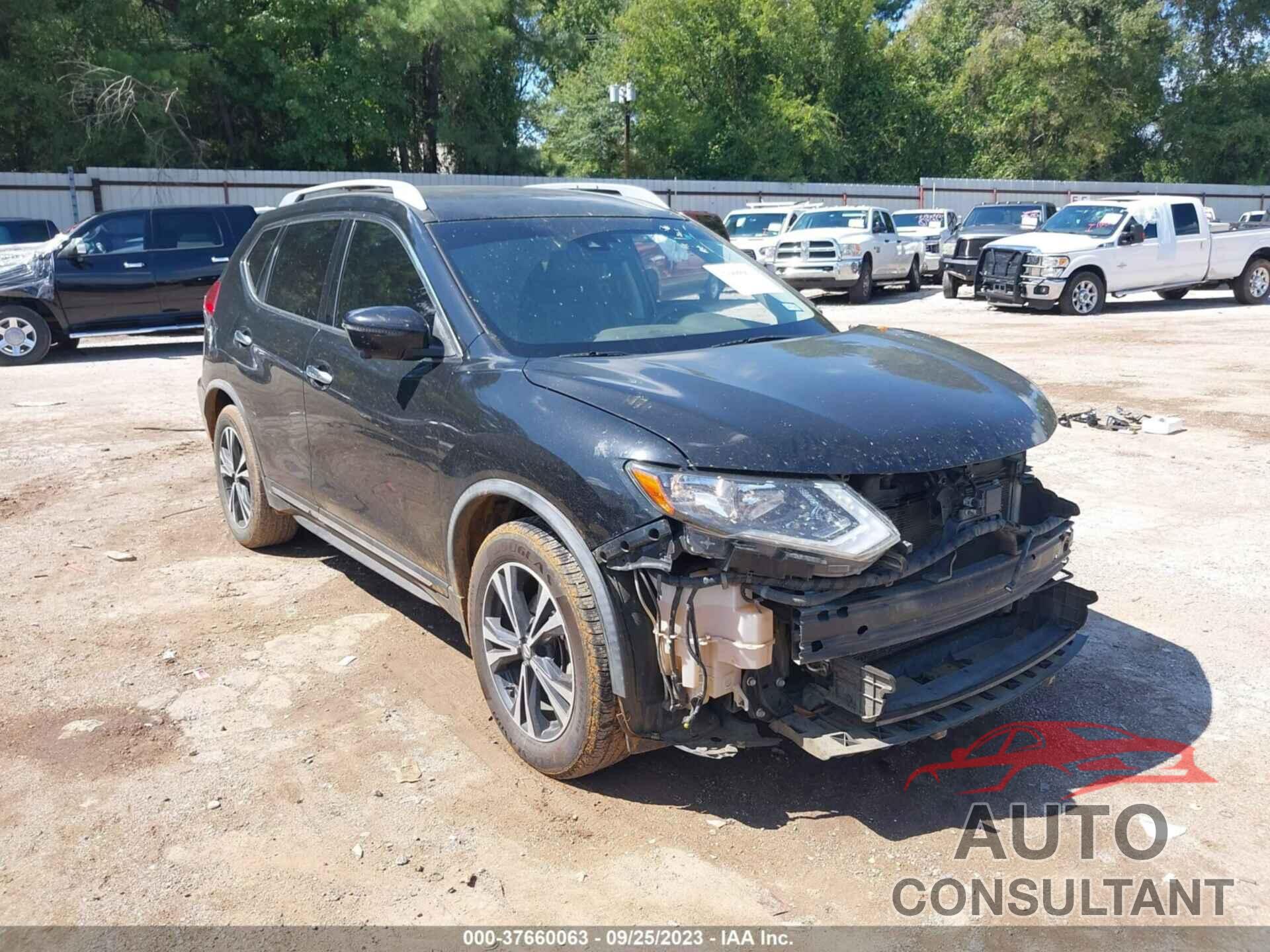 NISSAN ROGUE 2017 - JN8AT2MT5HW403836