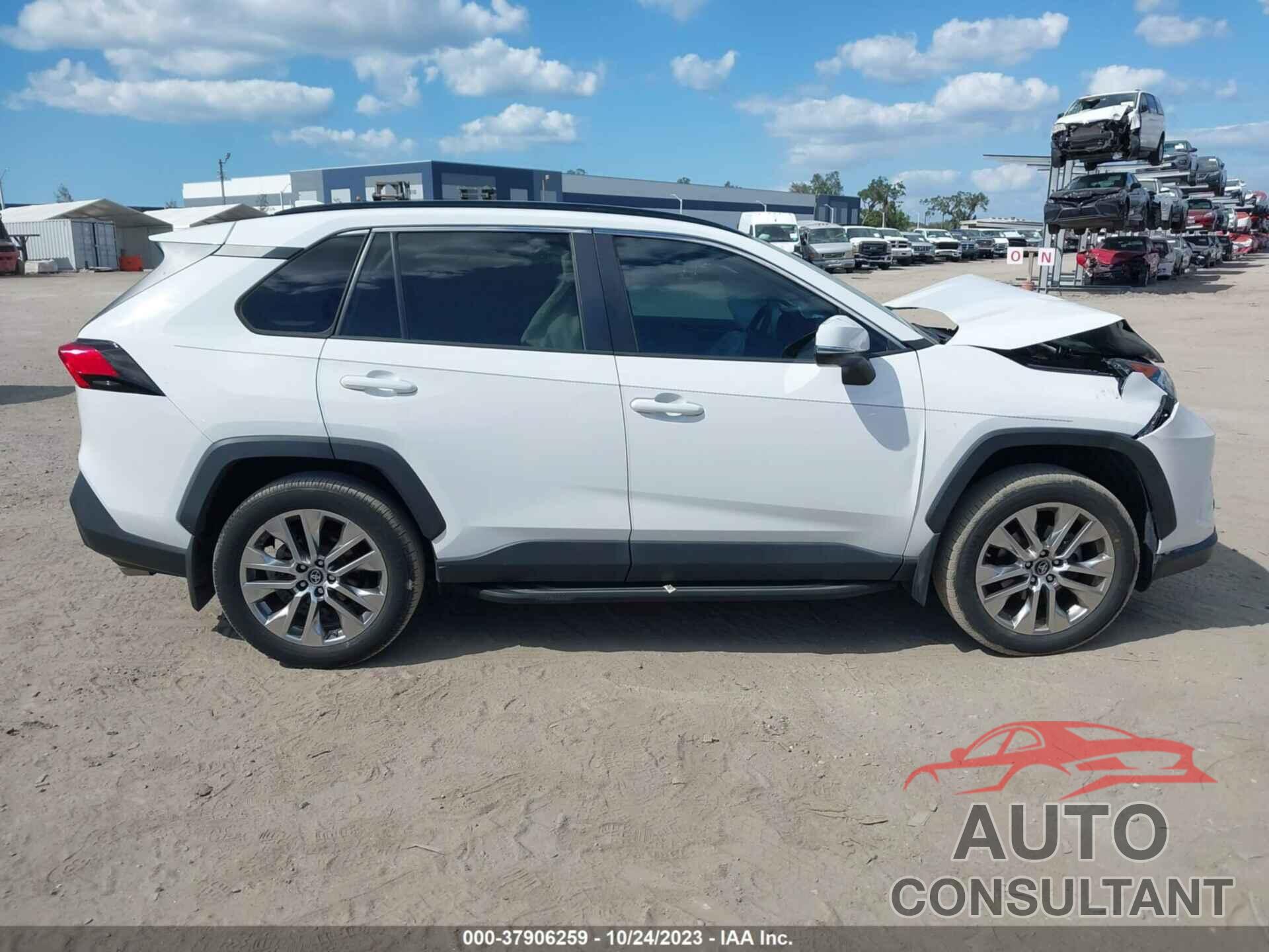 TOYOTA RAV4 2019 - 2T3C1RFVXKC010245