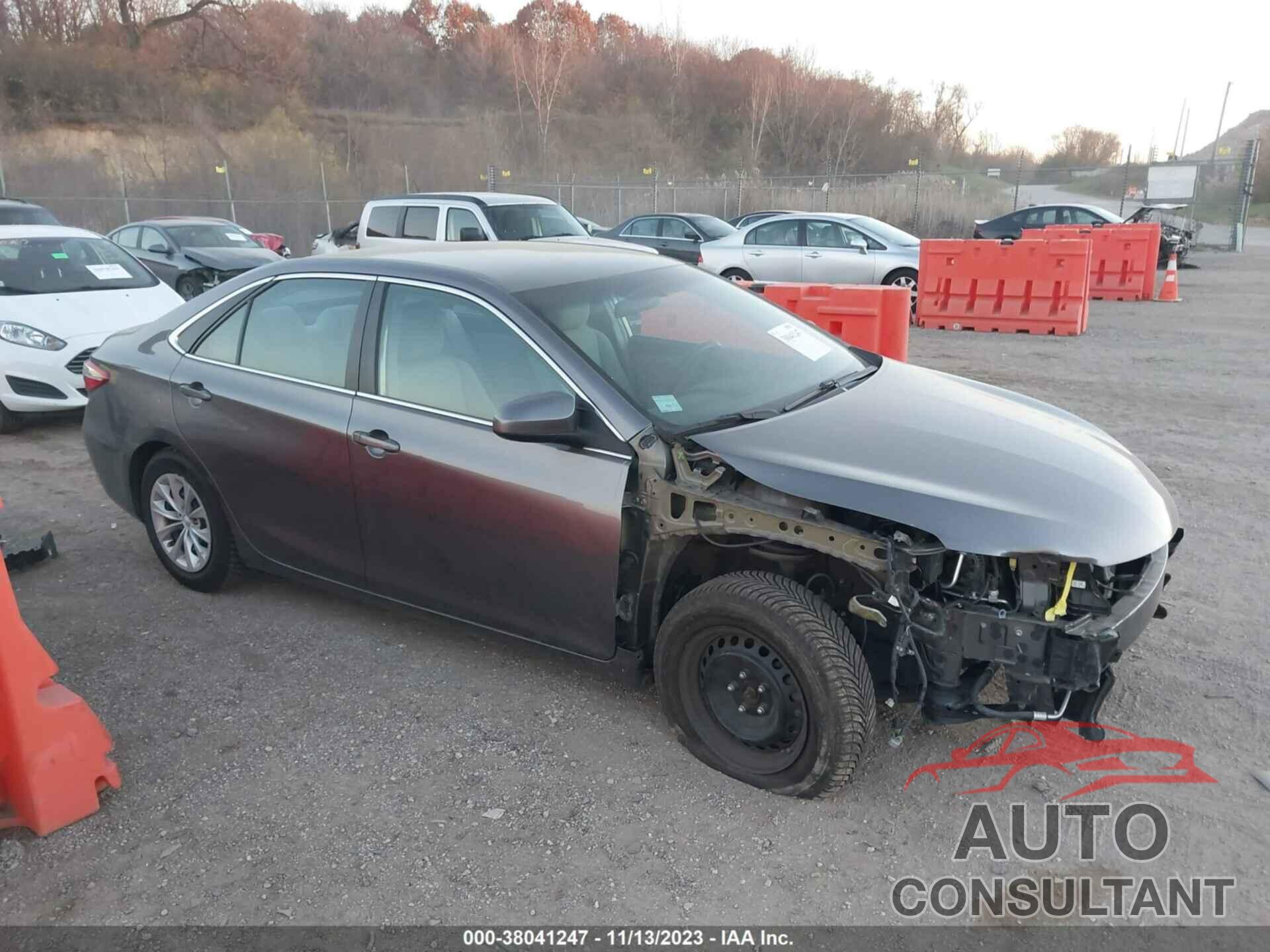TOYOTA CAMRY 2015 - 4T4BF1FK2FR515560