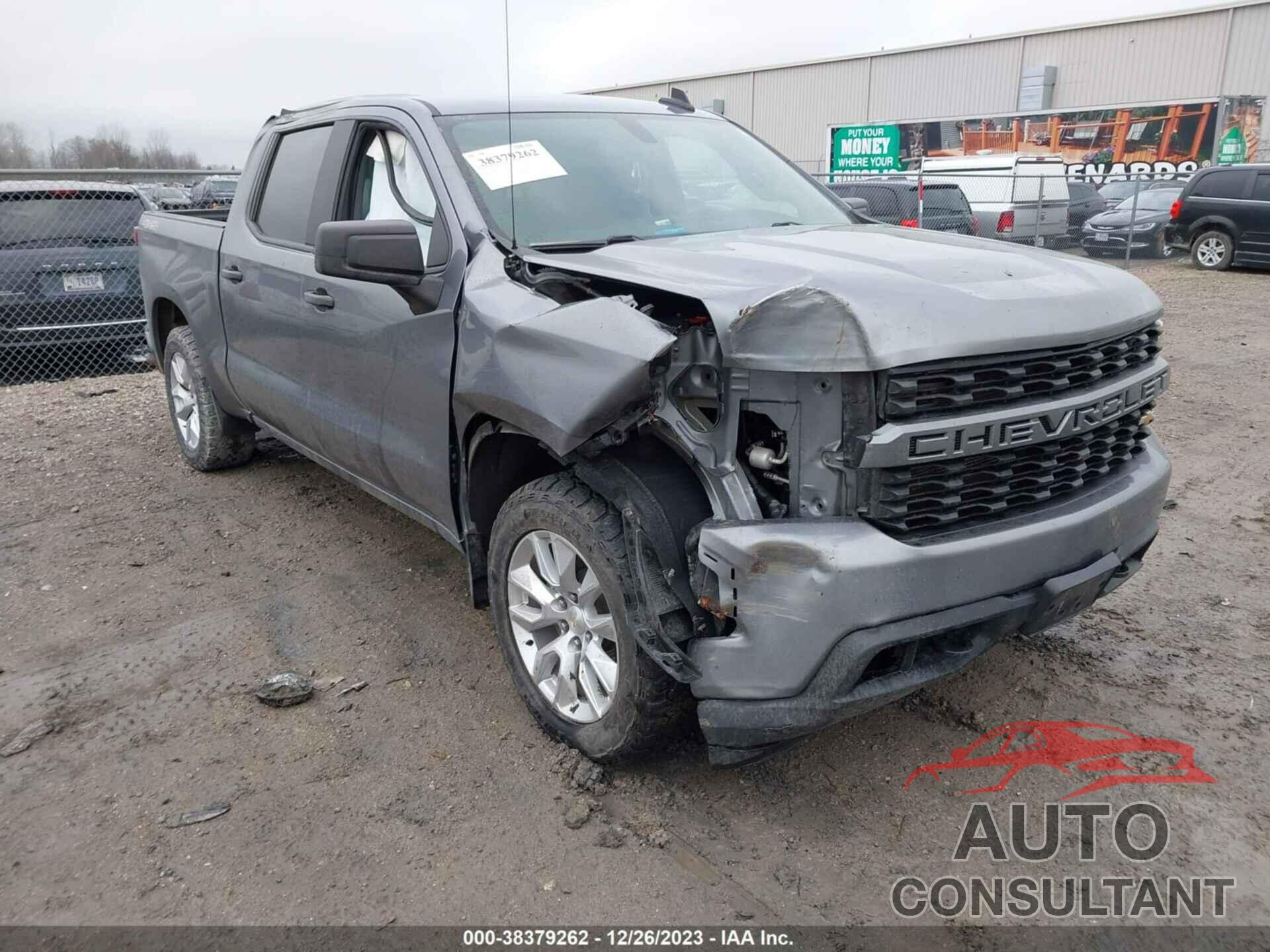 CHEVROLET SILVERADO 1500 2021 - 1GCUYBEF8MZ112159