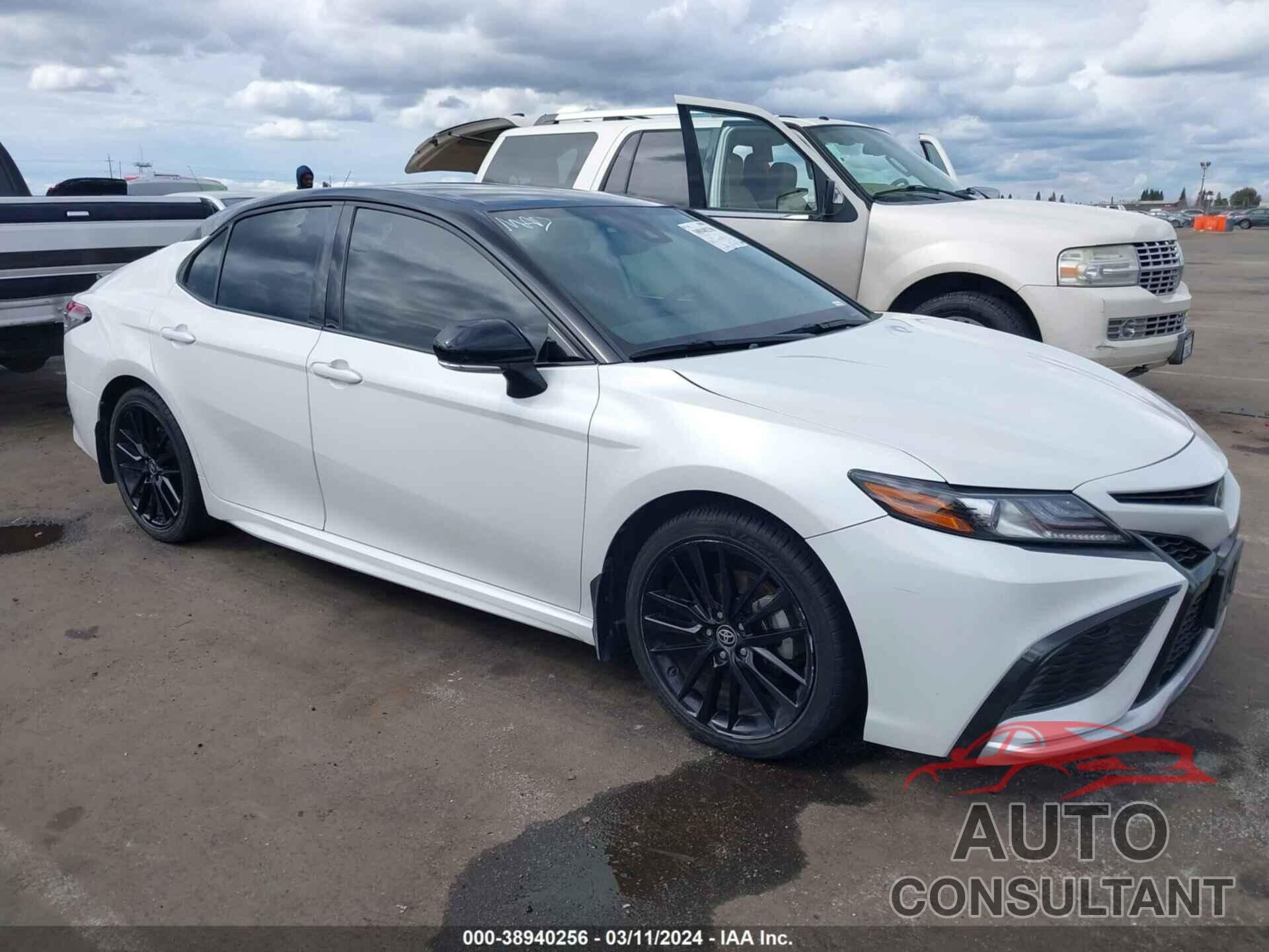 TOYOTA CAMRY 2021 - 4T1K61AK4MU415247