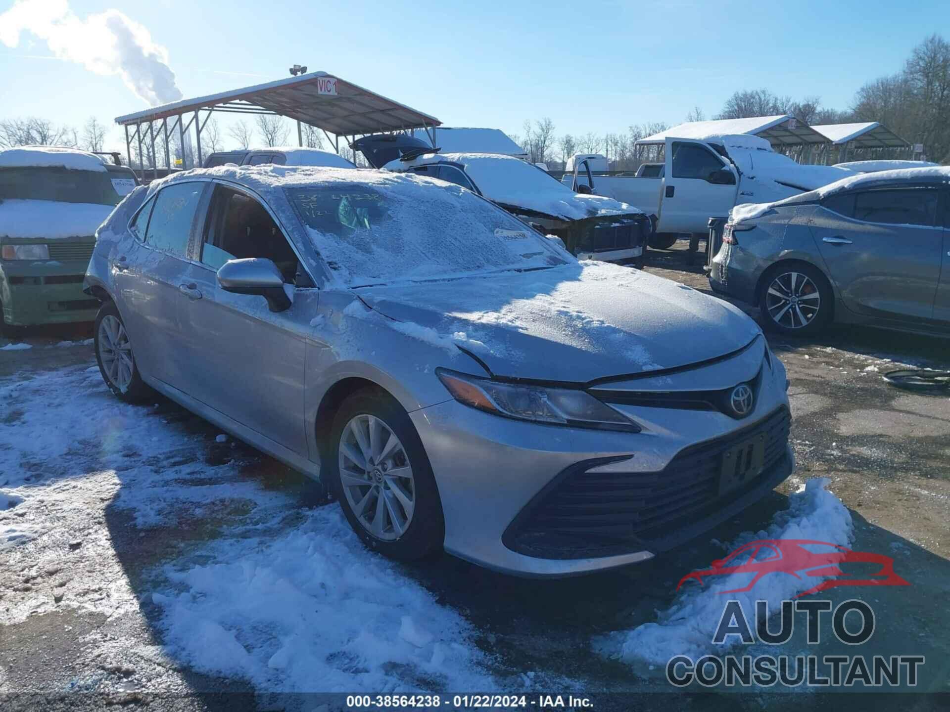 TOYOTA CAMRY 2021 - 4T1C11AK6MU466543