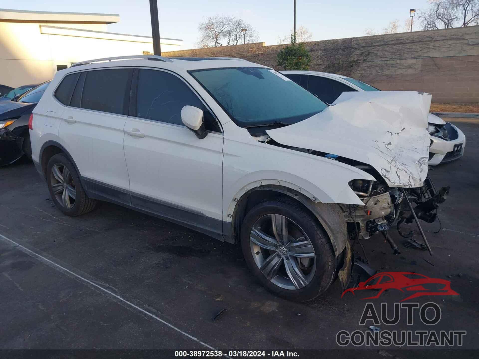 VOLKSWAGEN TIGUAN 2020 - 3VV3B7AX7LM039313