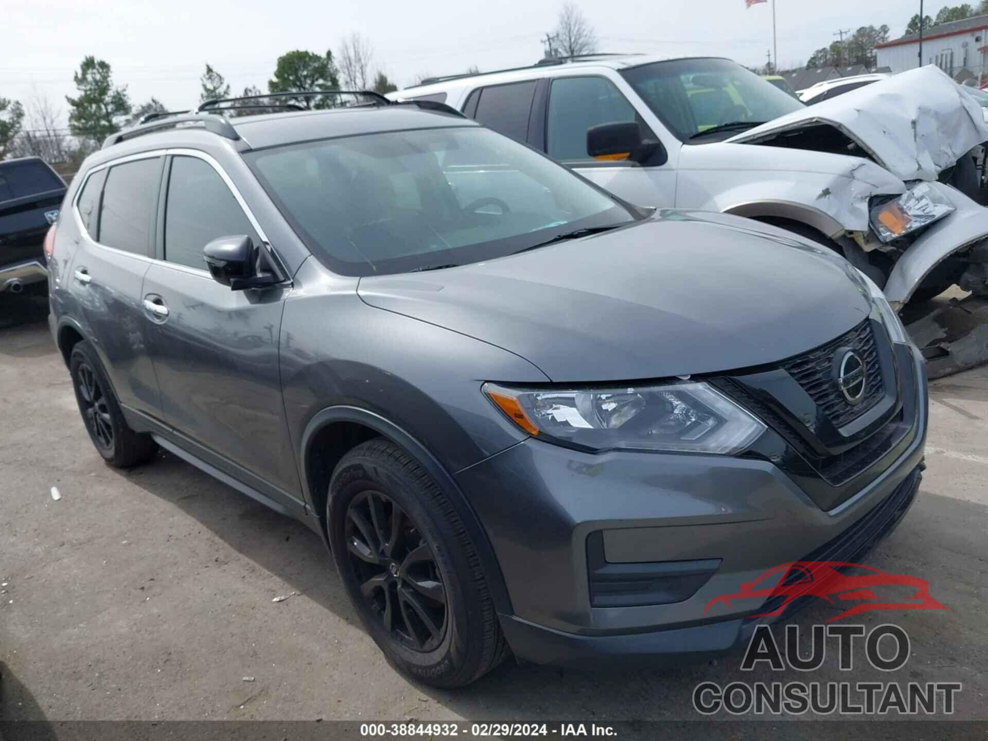 NISSAN ROGUE 2018 - 5N1AT2MT5JC813275