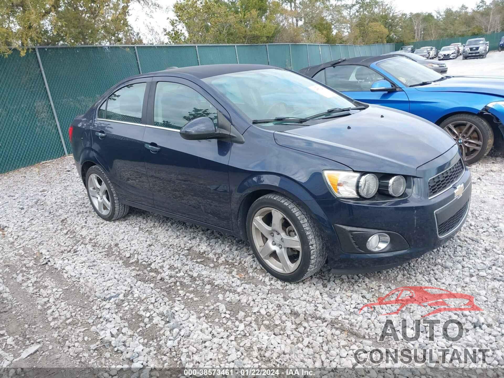 CHEVROLET SONIC 2016 - 1G1JE5SB6G4145170