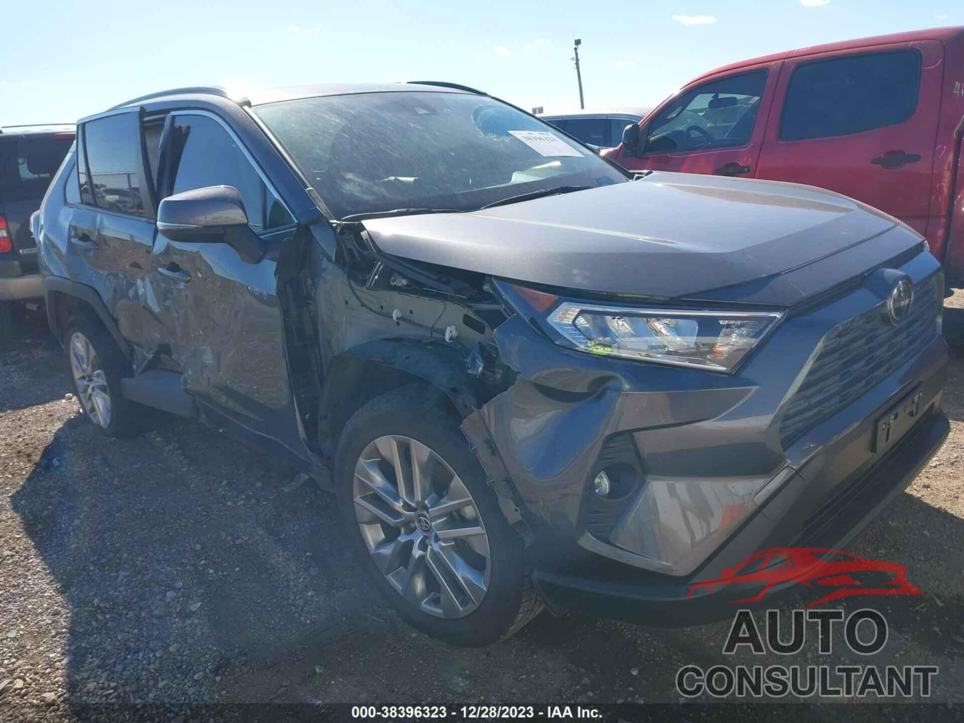 TOYOTA RAV4 2021 - JTMC1RFV1MD062572
