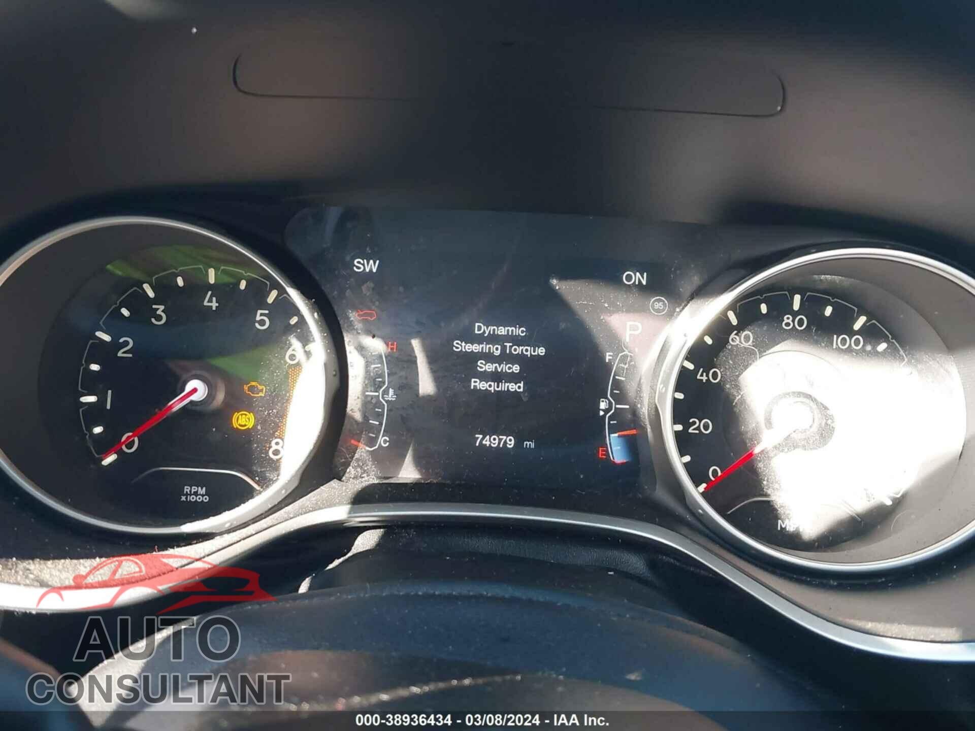 JEEP COMPASS 2018 - 3C4NJDBB2JT314343