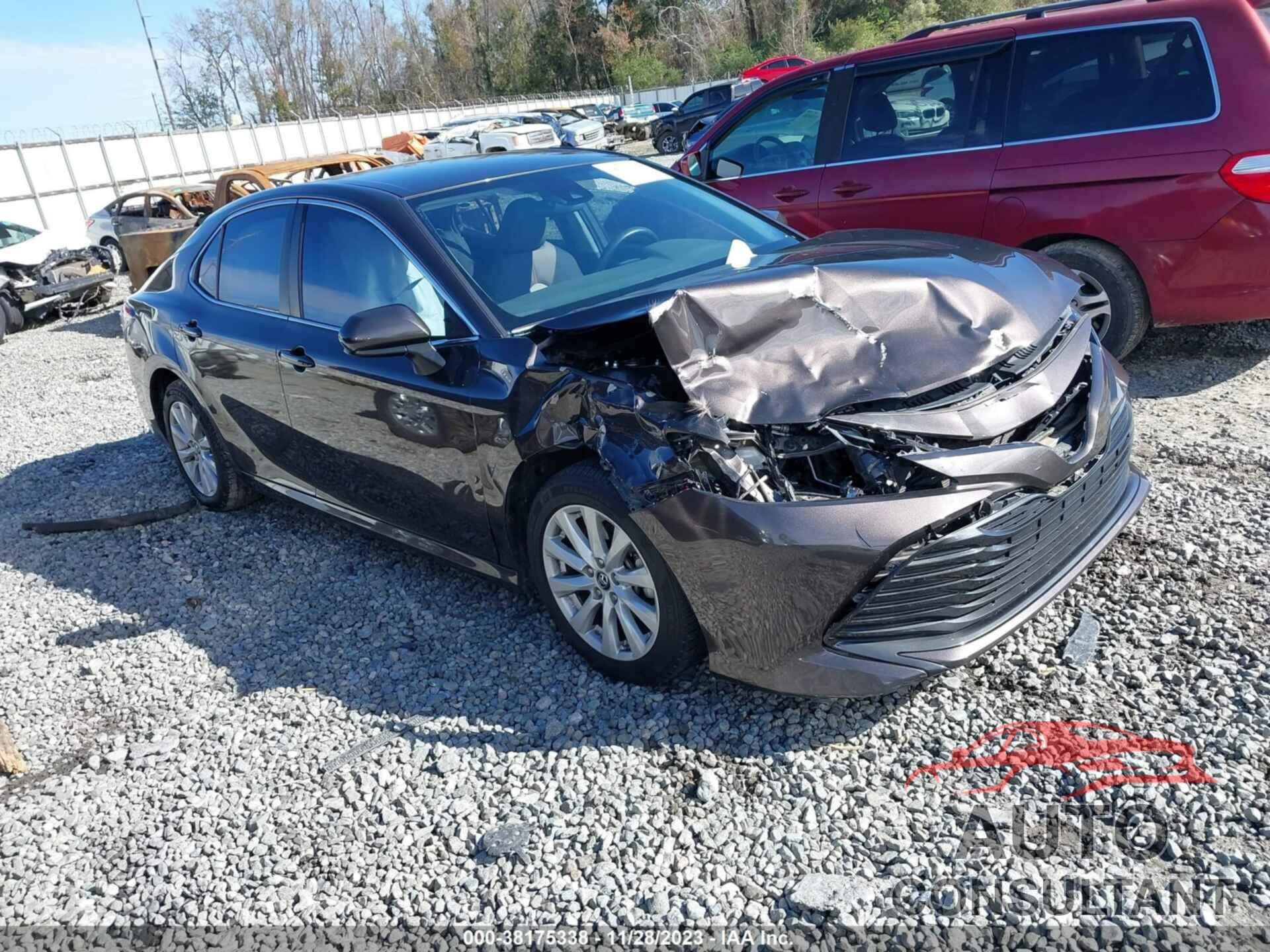 TOYOTA CAMRY 2019 - 4T1B11HK5KU288722