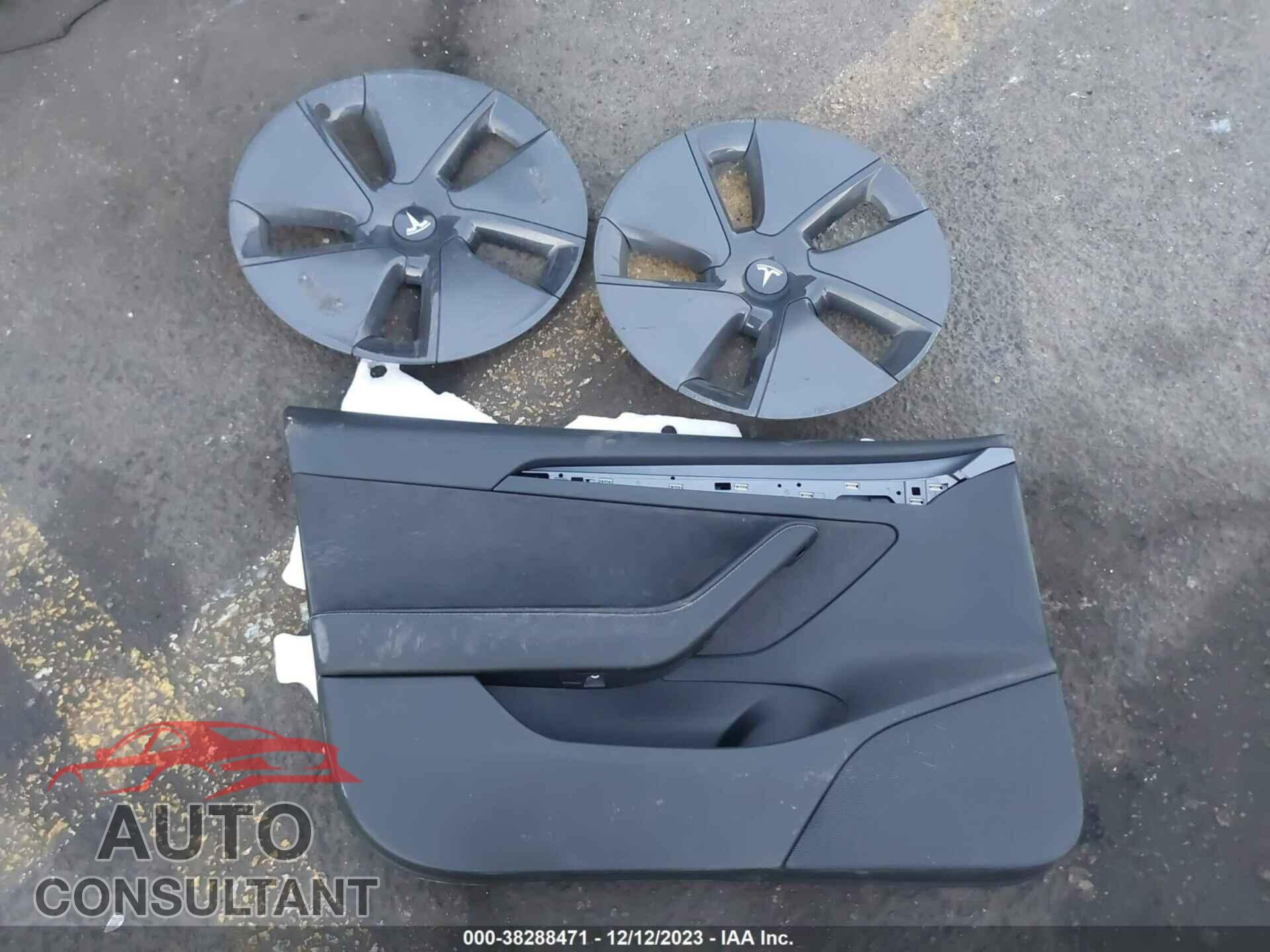 TESLA MODEL 3 2021 - 5YJ3E1EA4MF076169