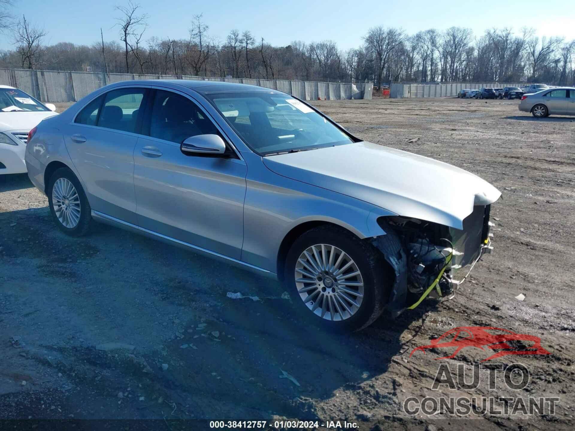 MERCEDES-BENZ C 300 2016 - 55SWF4KBXGU175266