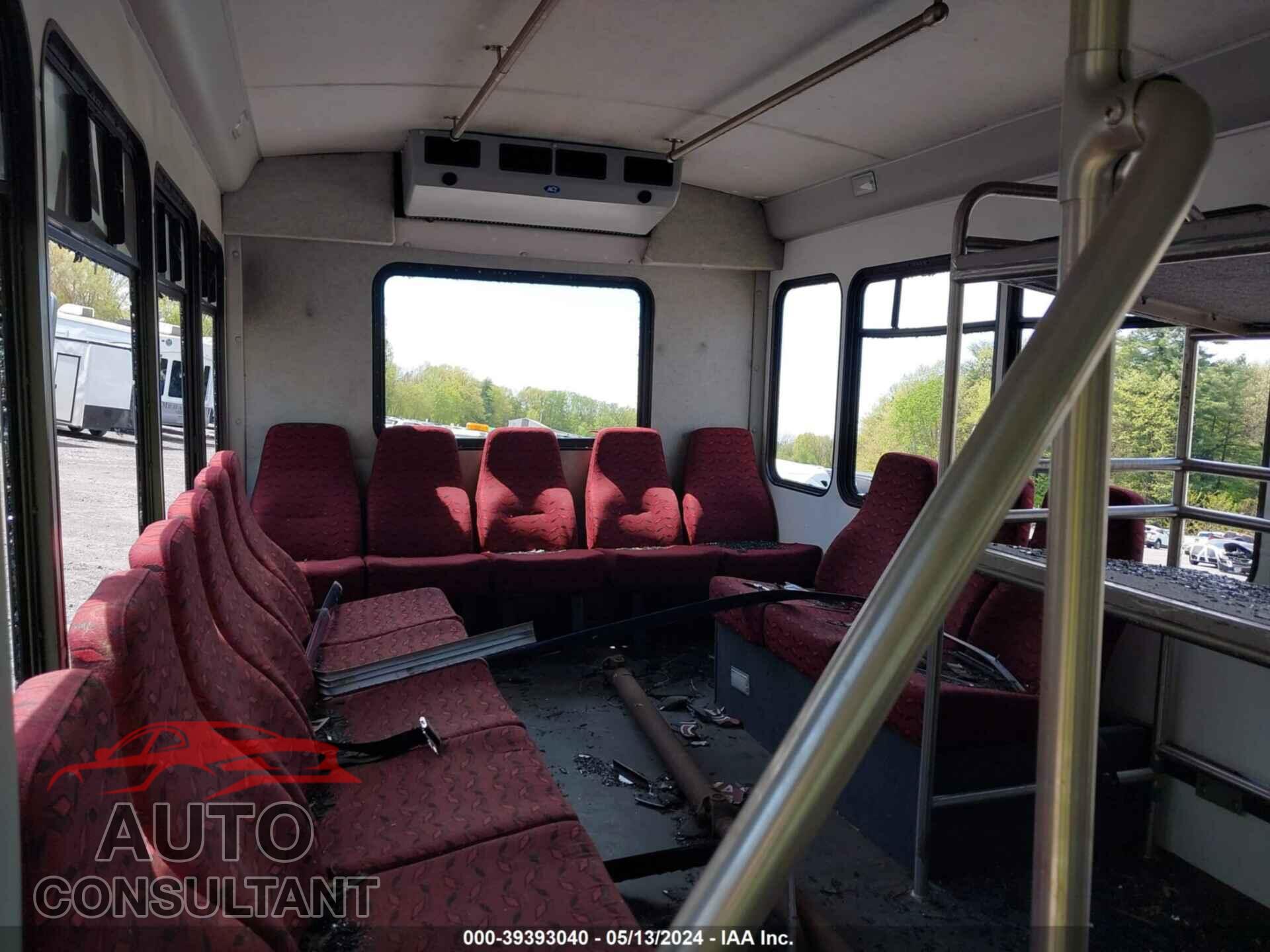 FORD E-350 CUTAWAY 2017 - 1FDEE3FS9HDC66201