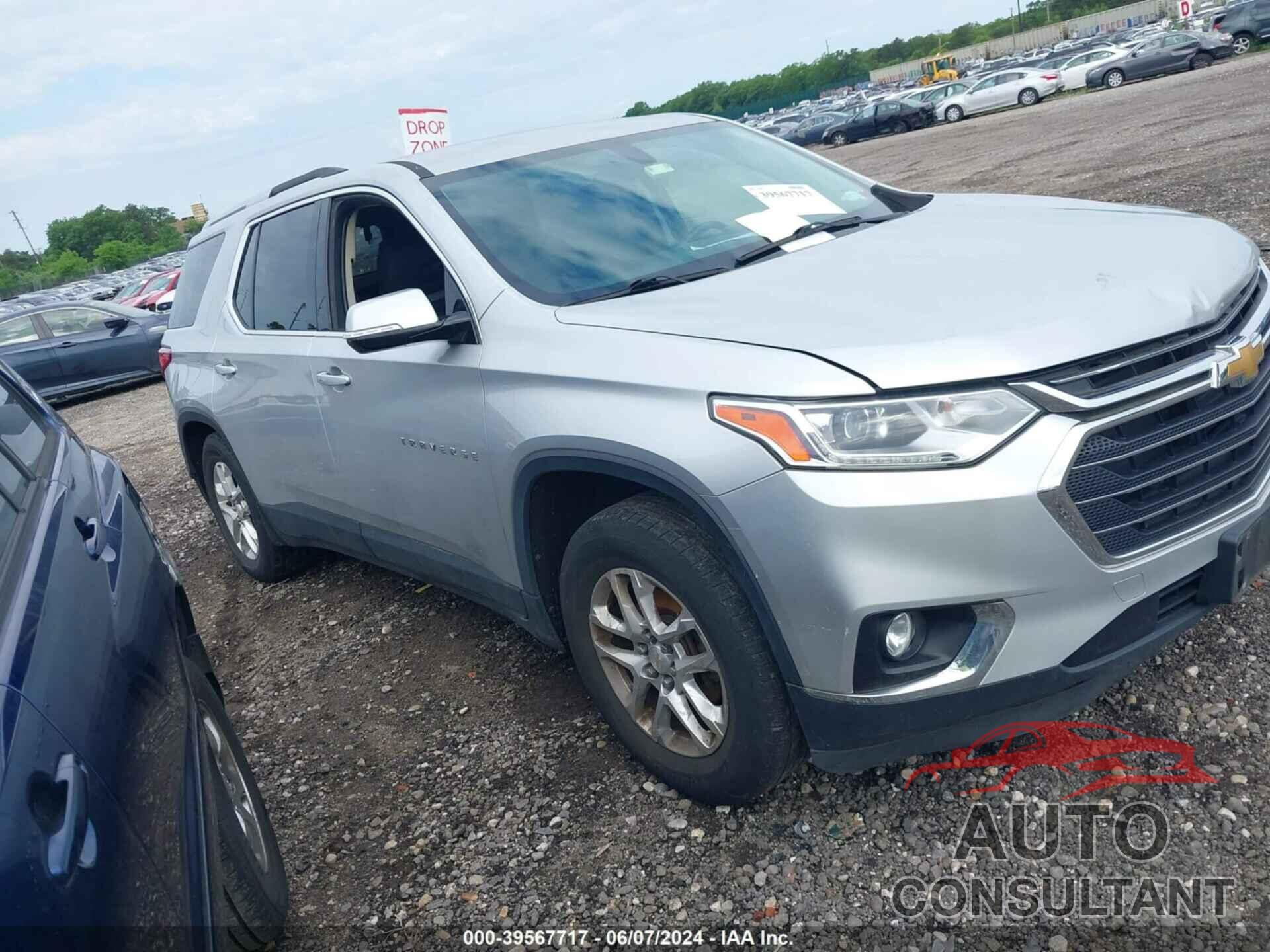 CHEVROLET TRAVERSE 2018 - 1GNERGKW2JJ160907