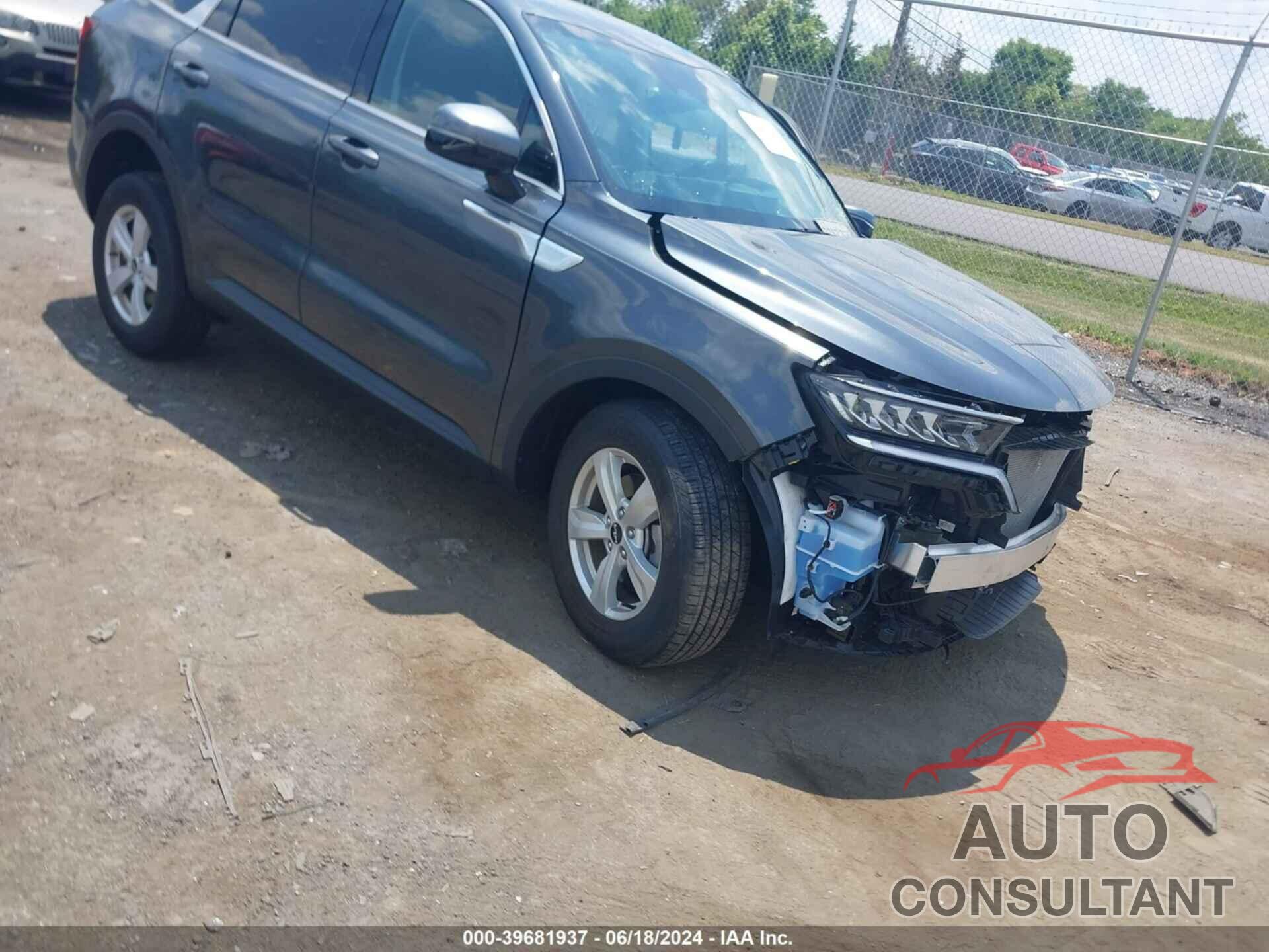 KIA SORENTO 2023 - 5XYRGDLCXPG189728