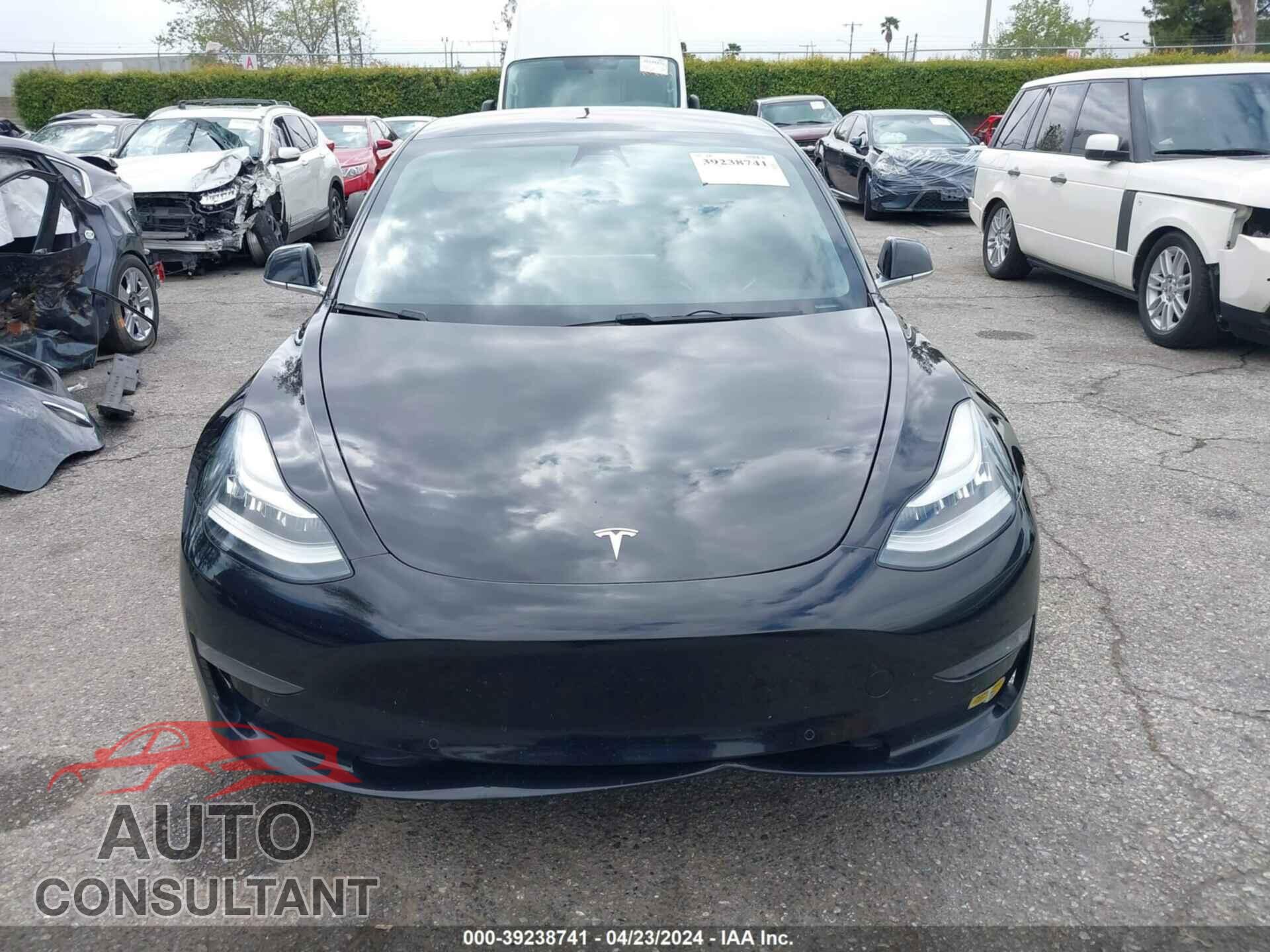 TESLA MODEL 3 2018 - 5YJ3E1EB8JF086644