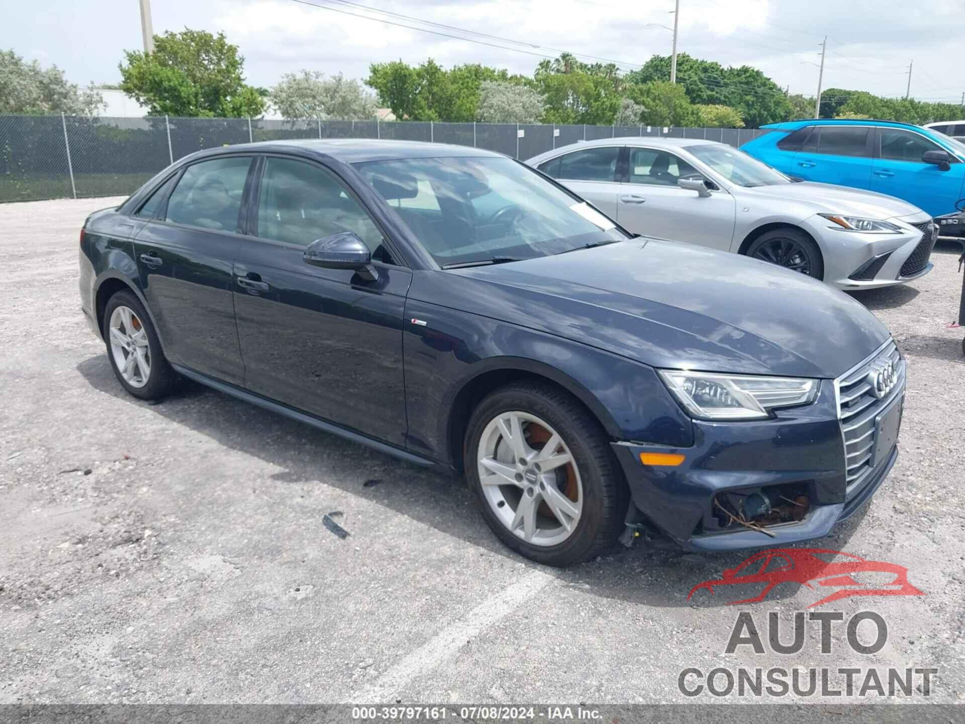 AUDI A4 2018 - WAUDNAF42JA139719