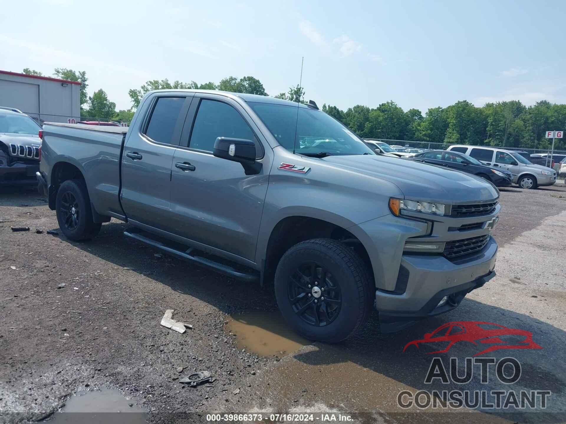 CHEVROLET SILVERADO 1500 2020 - 1GCRYEED0LZ355002