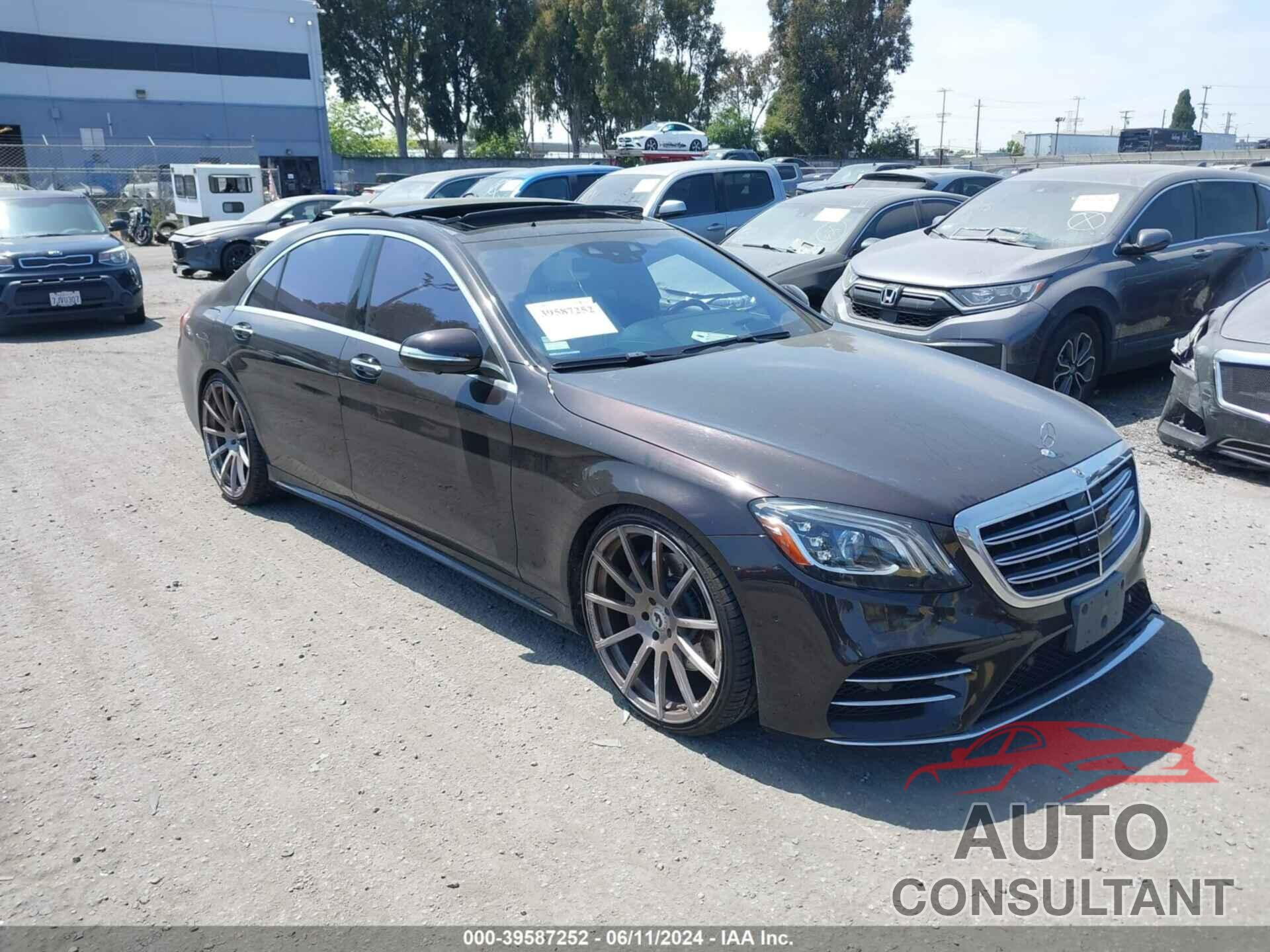 MERCEDES-BENZ S 560 2019 - WDDUG8DB9KA476354