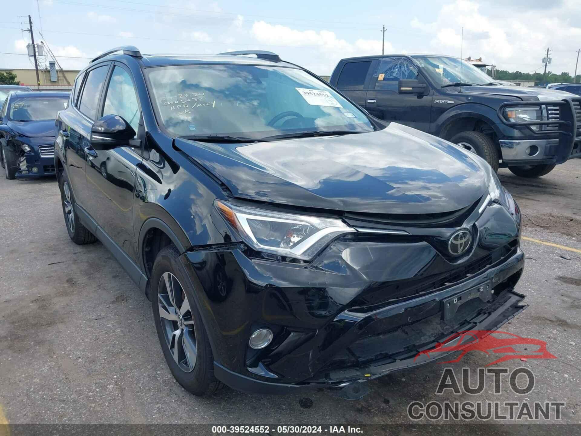 TOYOTA RAV4 2018 - 2T3WFREV0JW448124