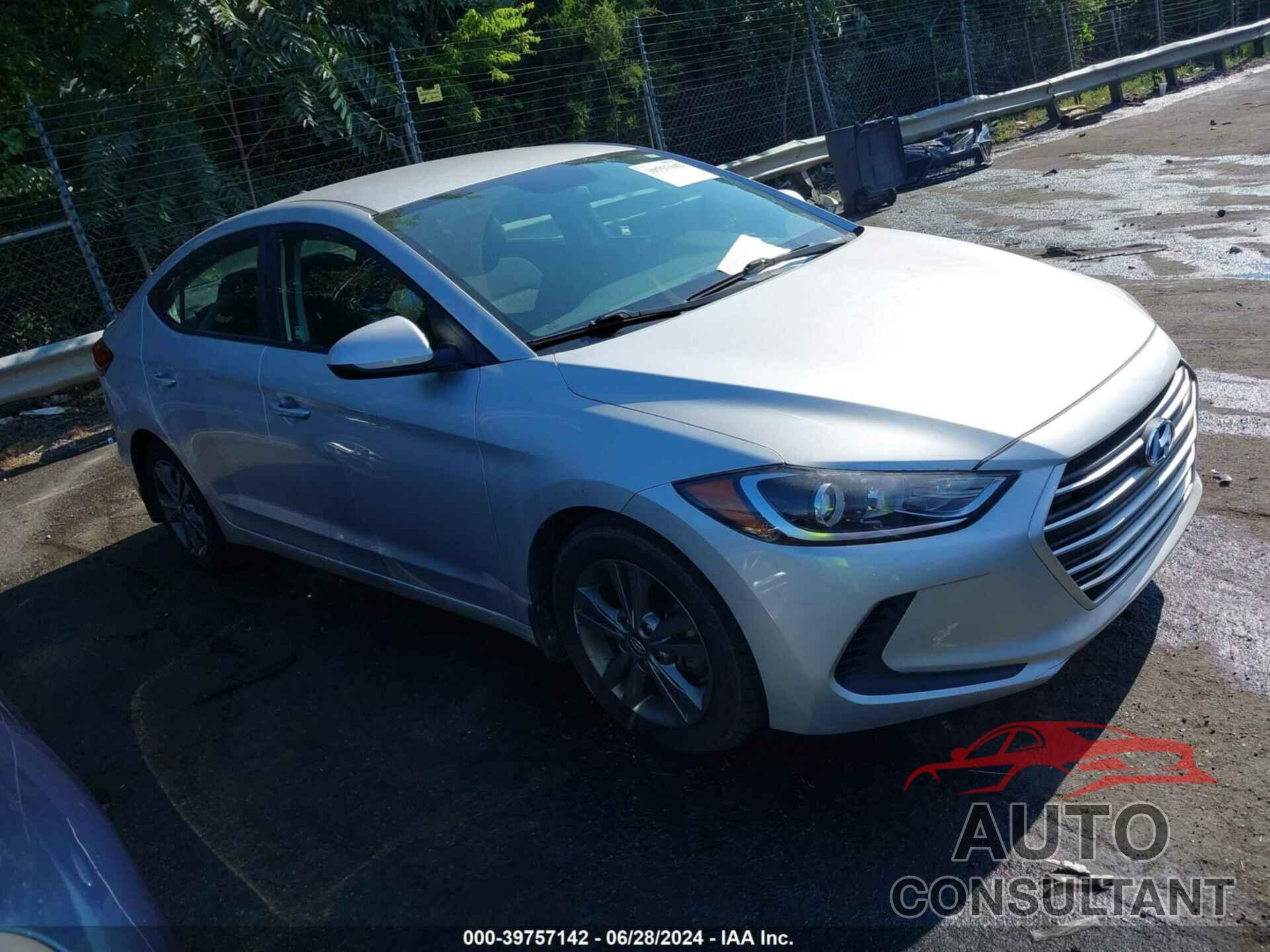 HYUNDAI ELANTRA 2018 - 5NPD84LF5JH229456