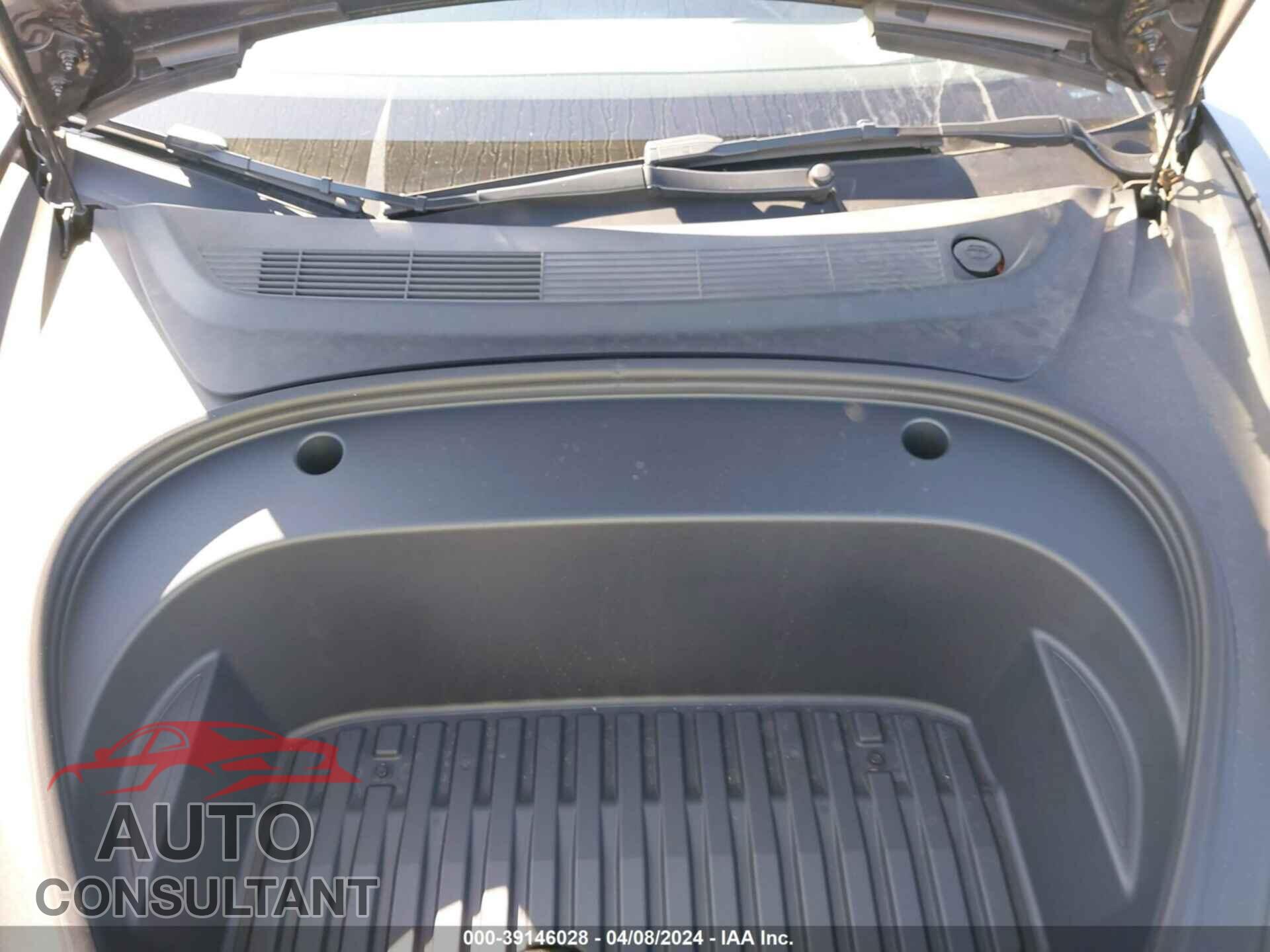 TESLA MODEL 3 2023 - 5YJ3E1EA8PF401684