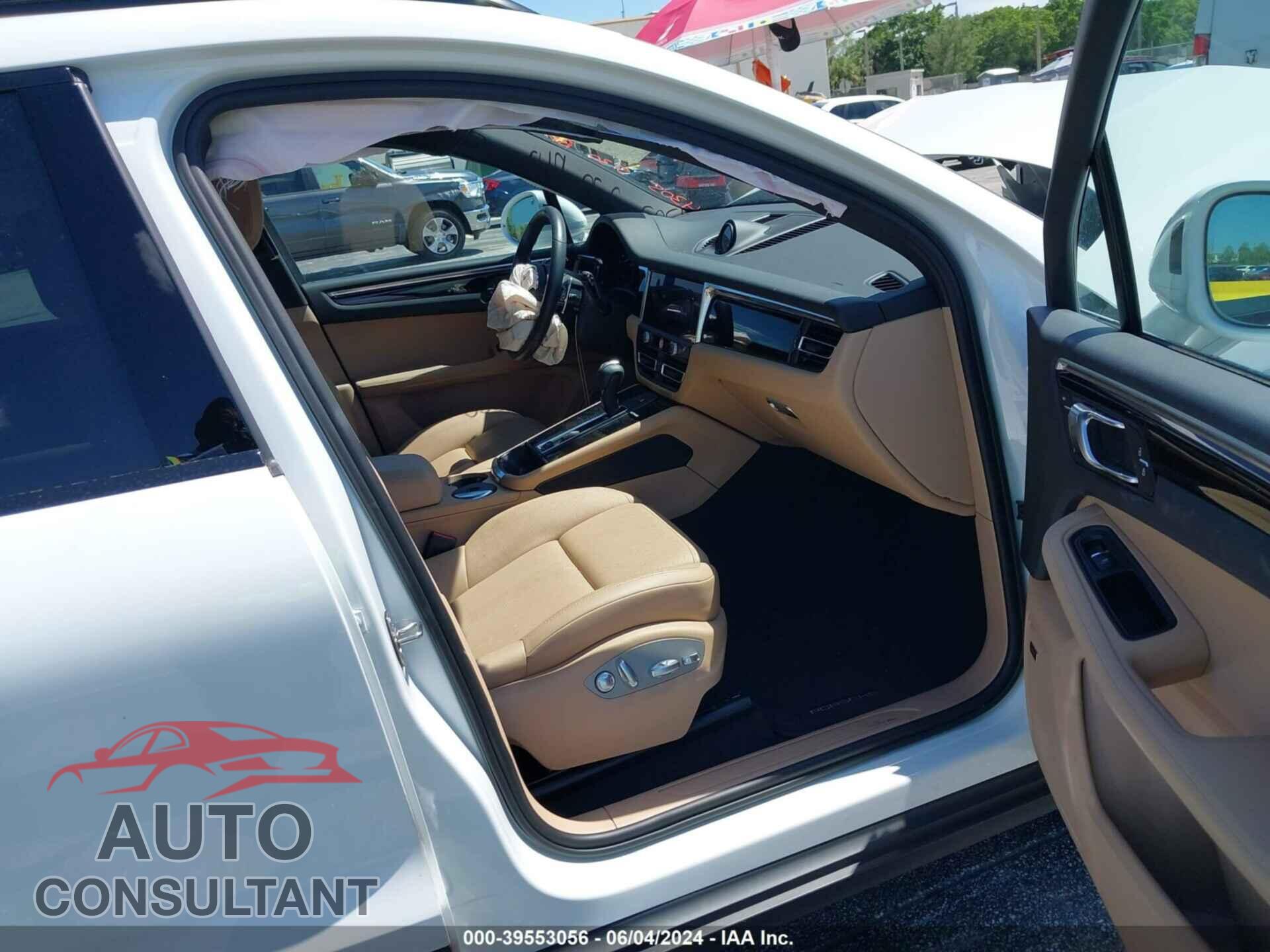 PORSCHE MACAN 2022 - WP1AA2A59NLB04305