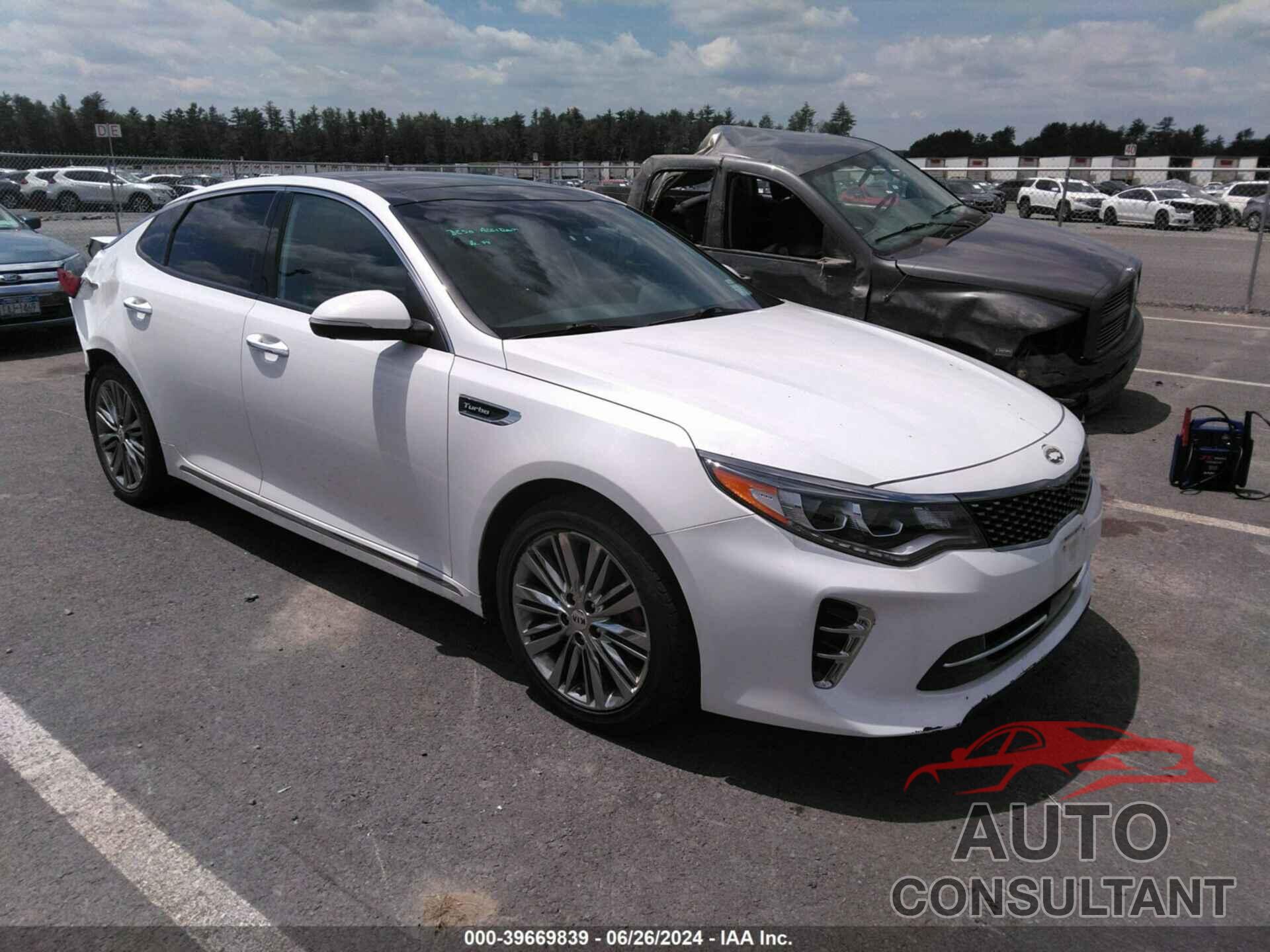 KIA OPTIMA 2017 - 5XXGV4L22HG166857