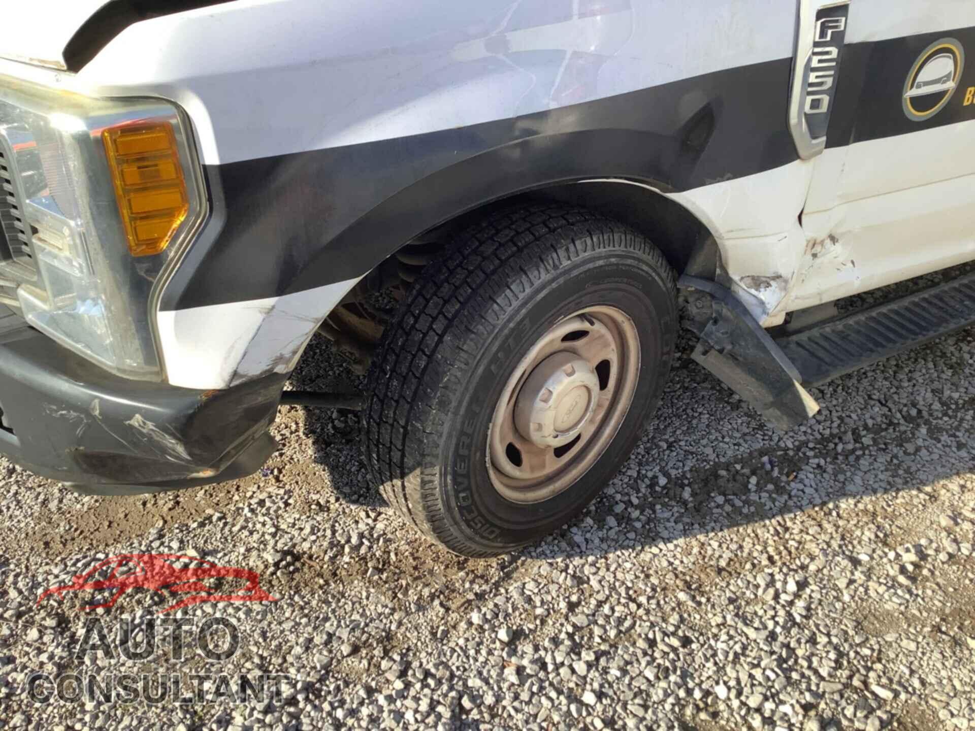 FORD F-250 2017 - 1FTBF2A65HEB80693