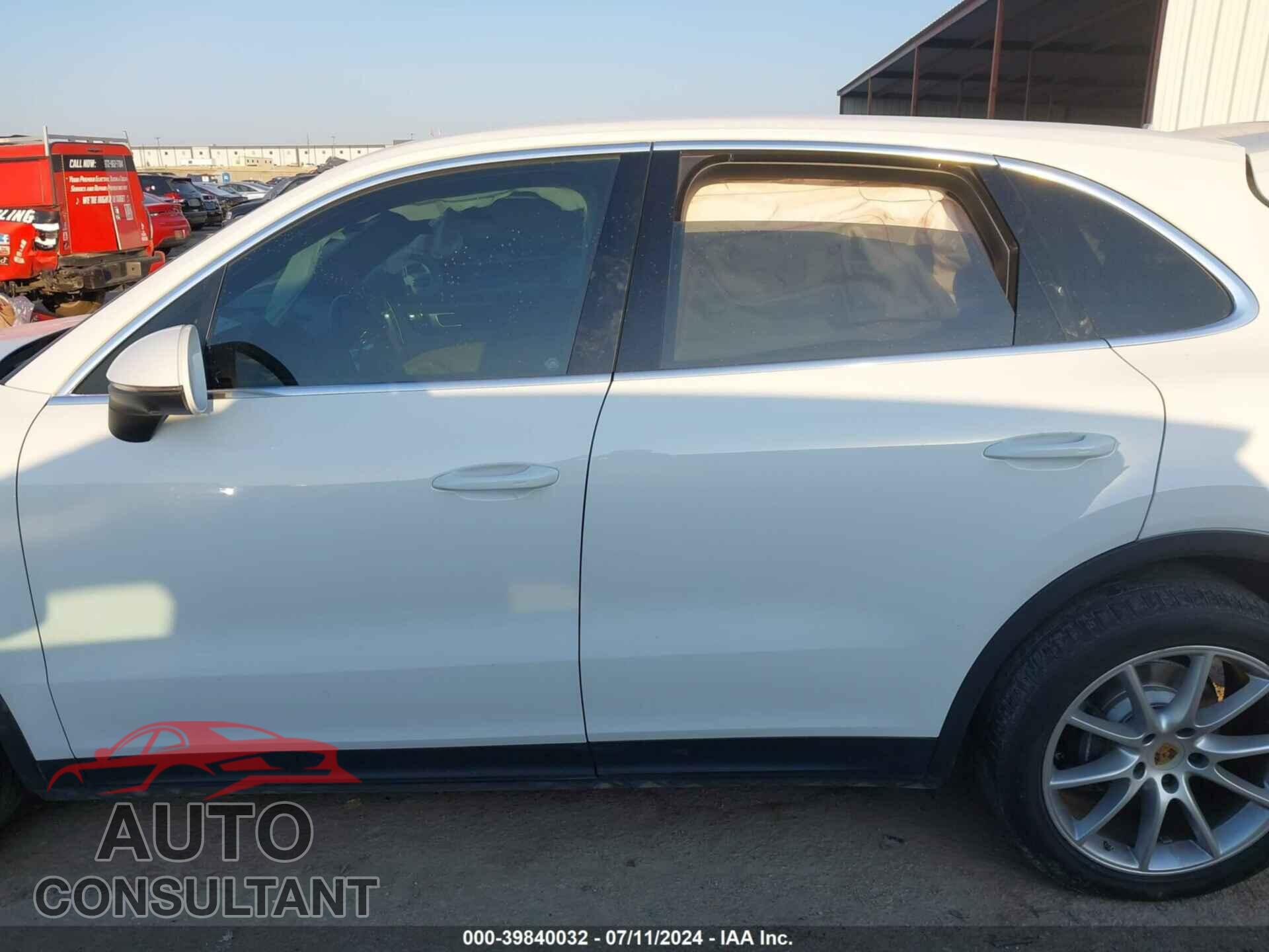 PORSCHE CAYENNE 2019 - WP1AA2AY1KDA07504