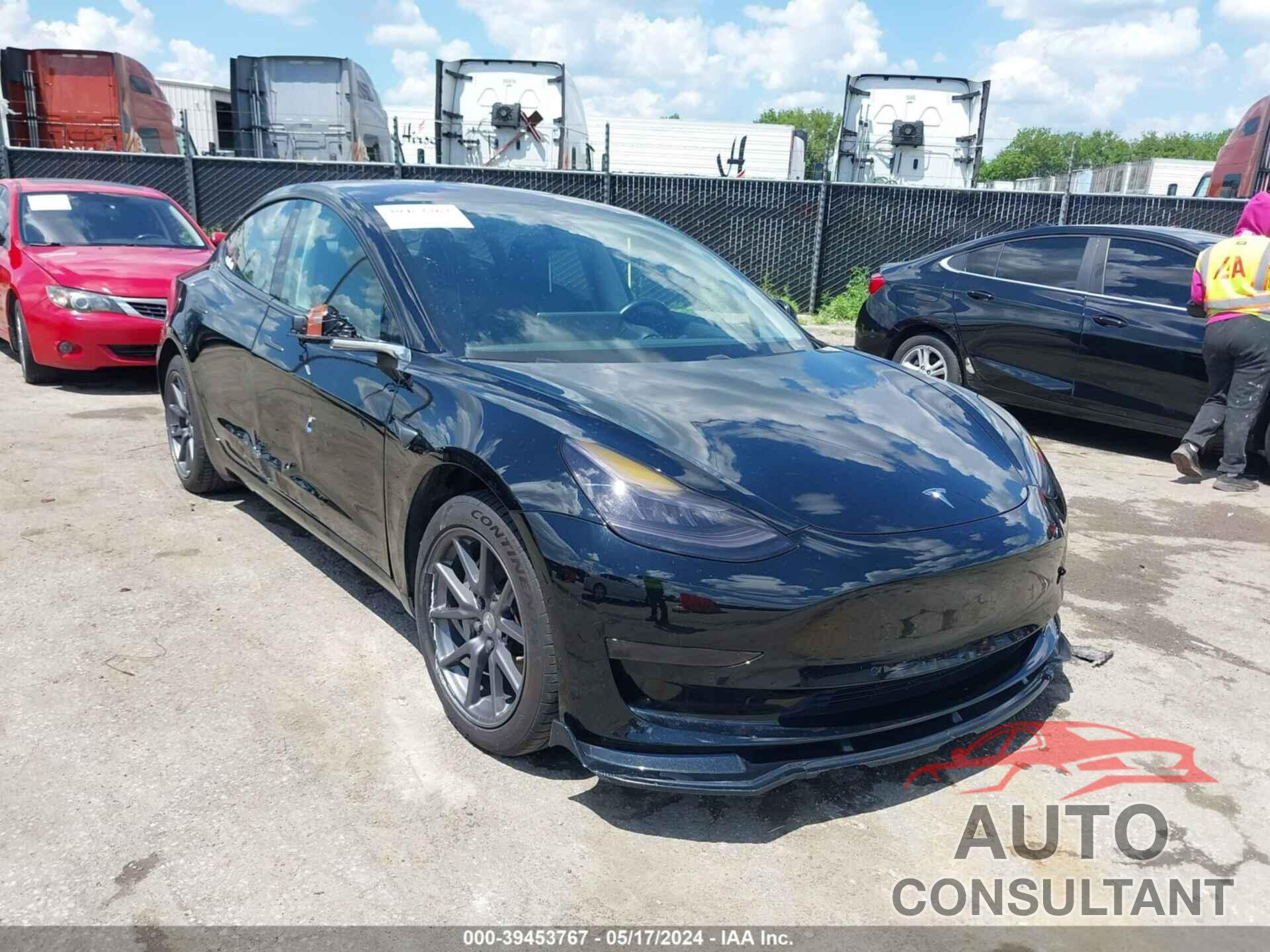 TESLA MODEL 3 2018 - 5YJ3E1EA6JF032265