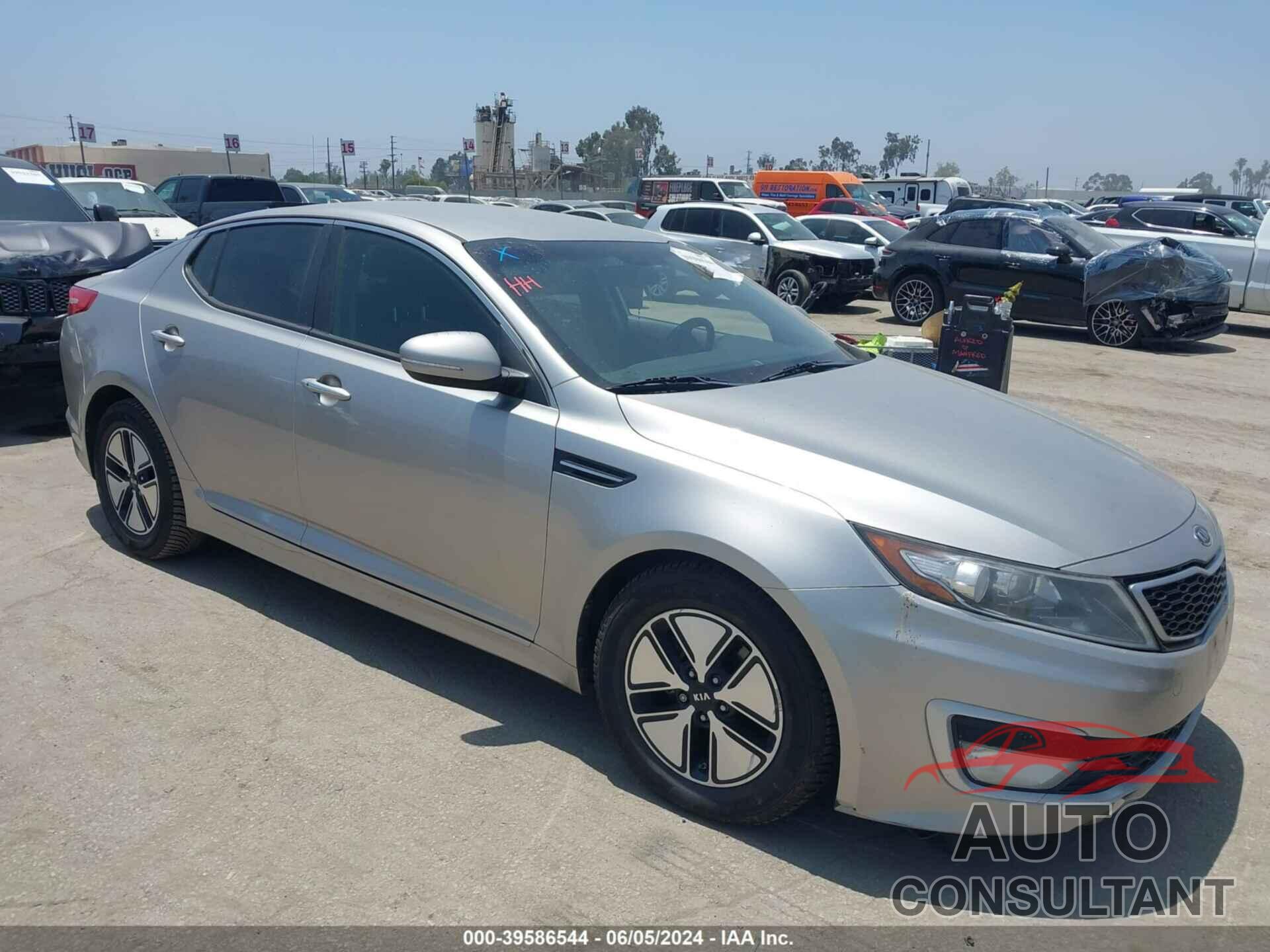 KIA OPTIMA HYBRID 2011 - KNAGM4AD8B5003002