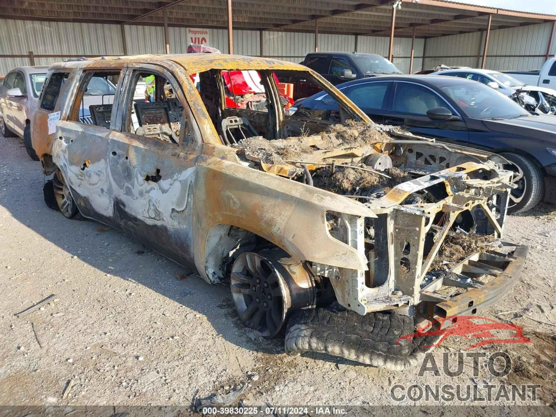 CHEVROLET TAHOE 2018 - 1GNSKBKC0JR144481