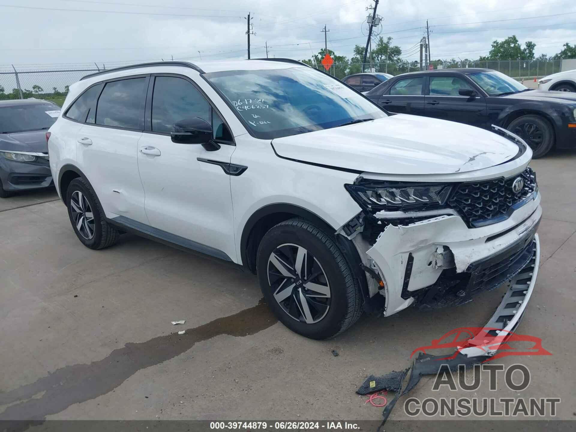 KIA SORENTO 2021 - 5XYRL4LCXMG052053